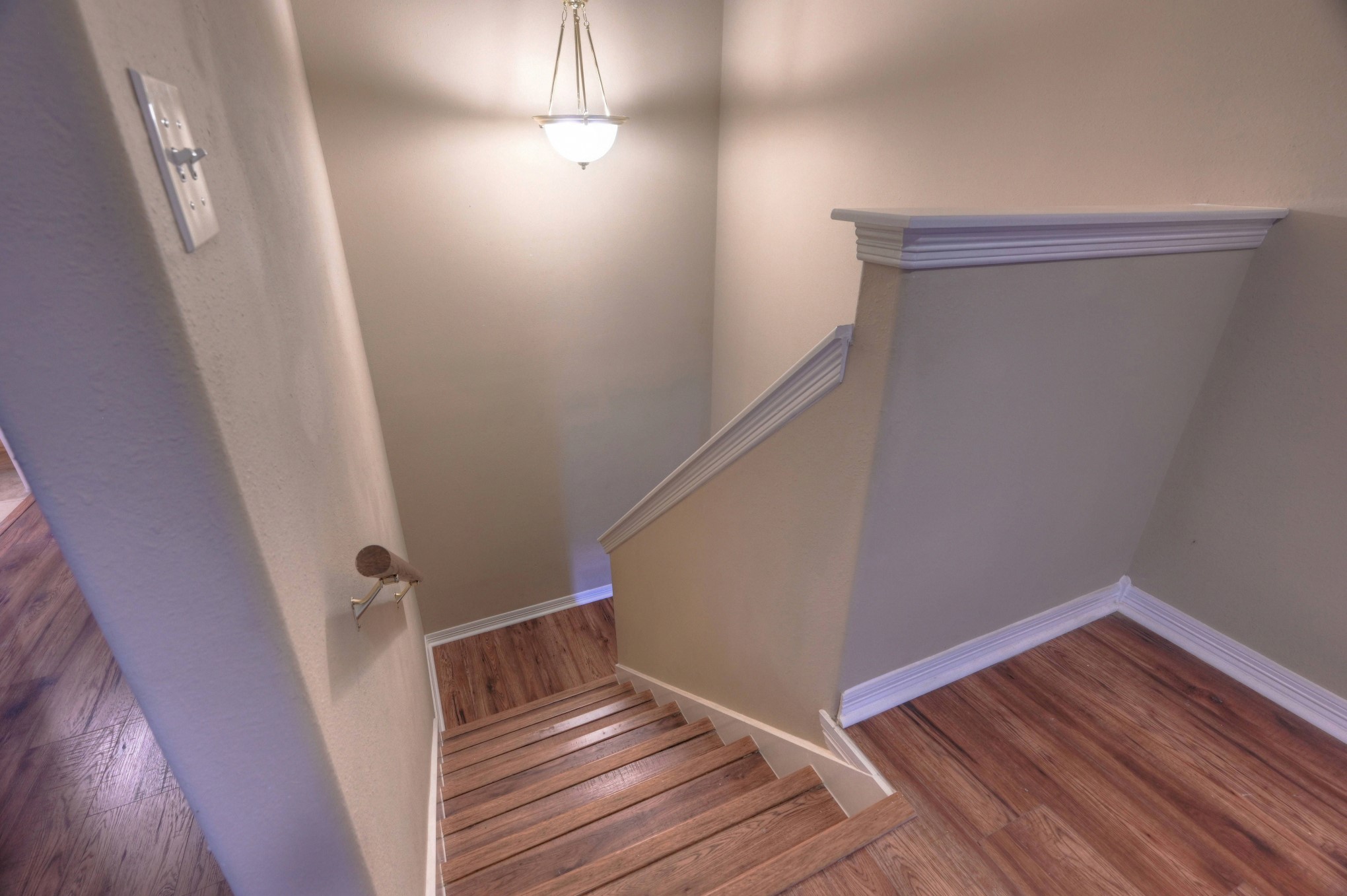 21803 Manor Court Drive Property Photo 37