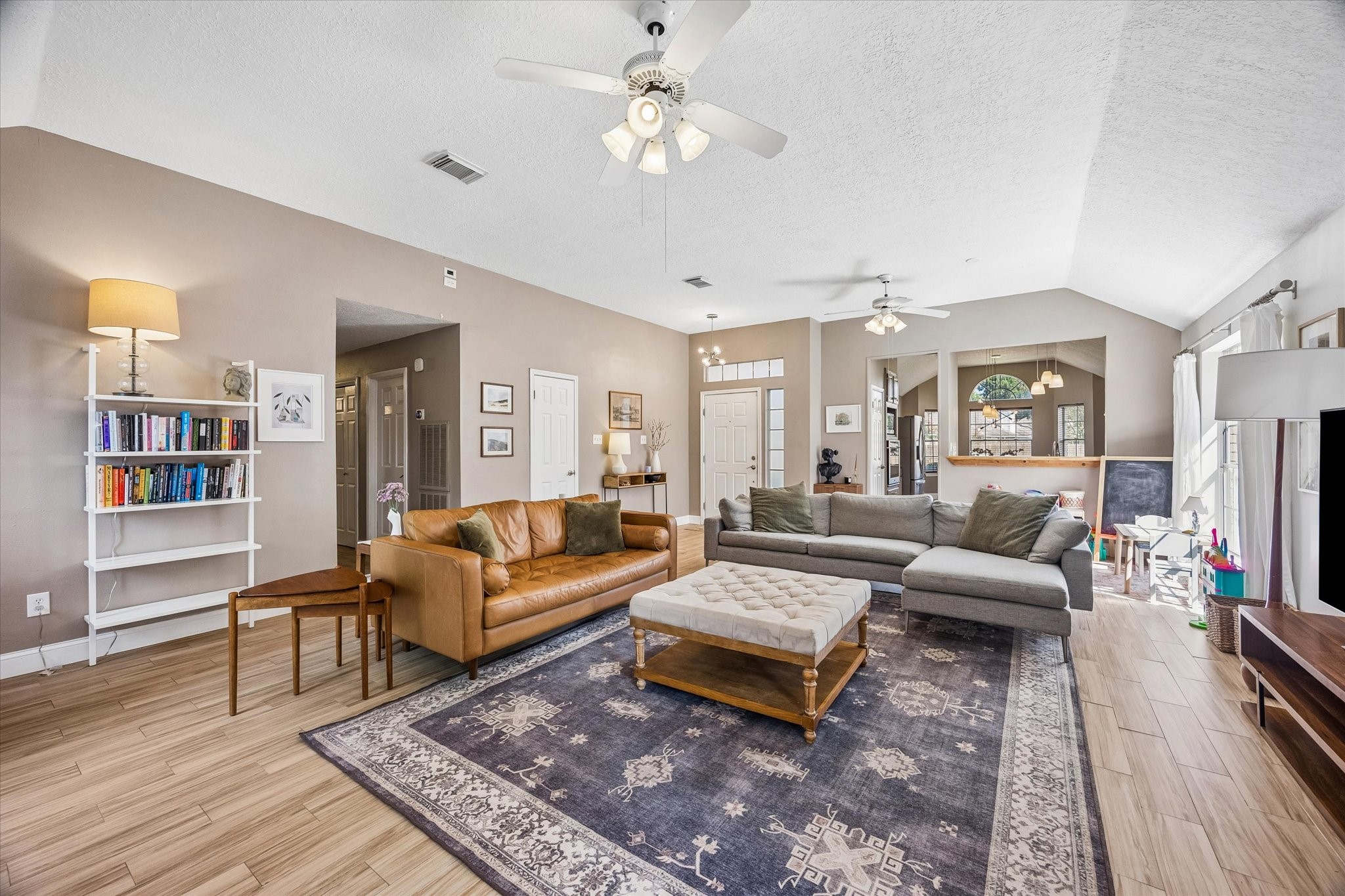 12207 Canterhurst Way Property Photo 11