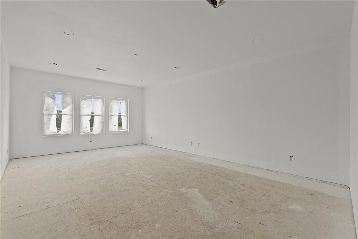 721 S Kansas Avenue Property Photo 10