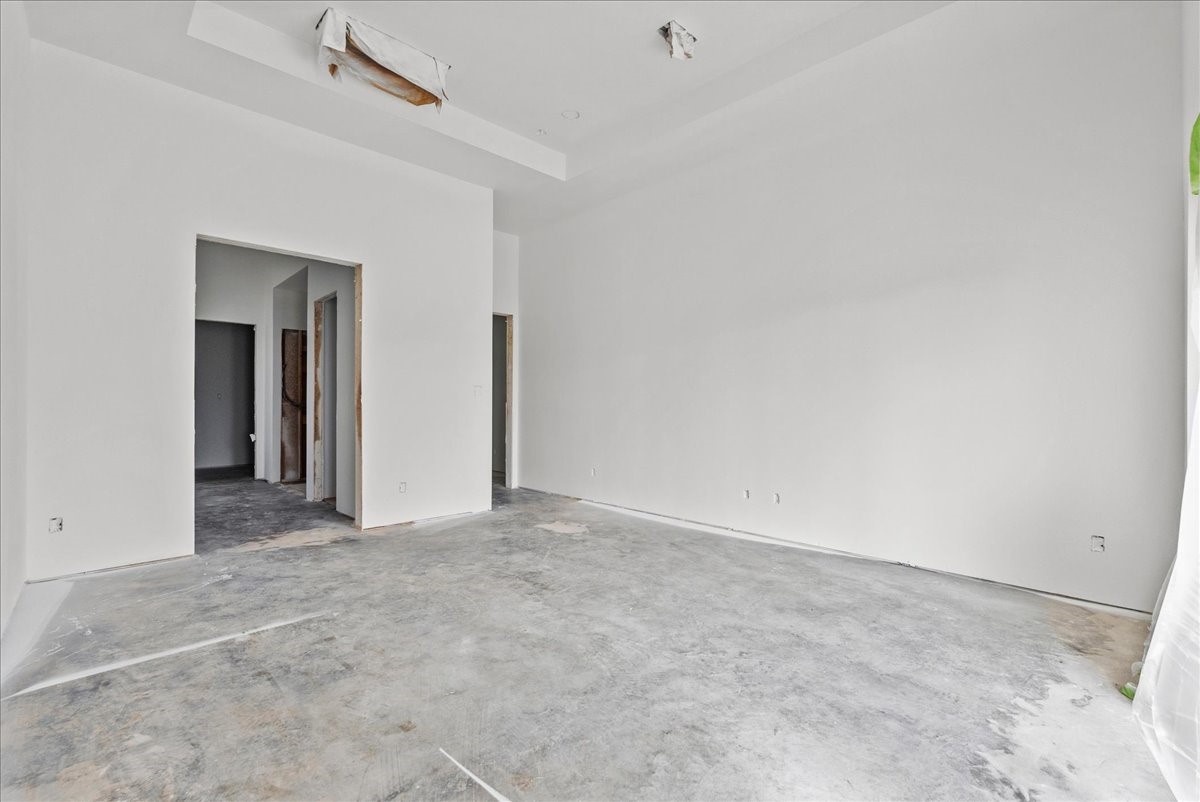 721 S Kansas Avenue Property Photo 13