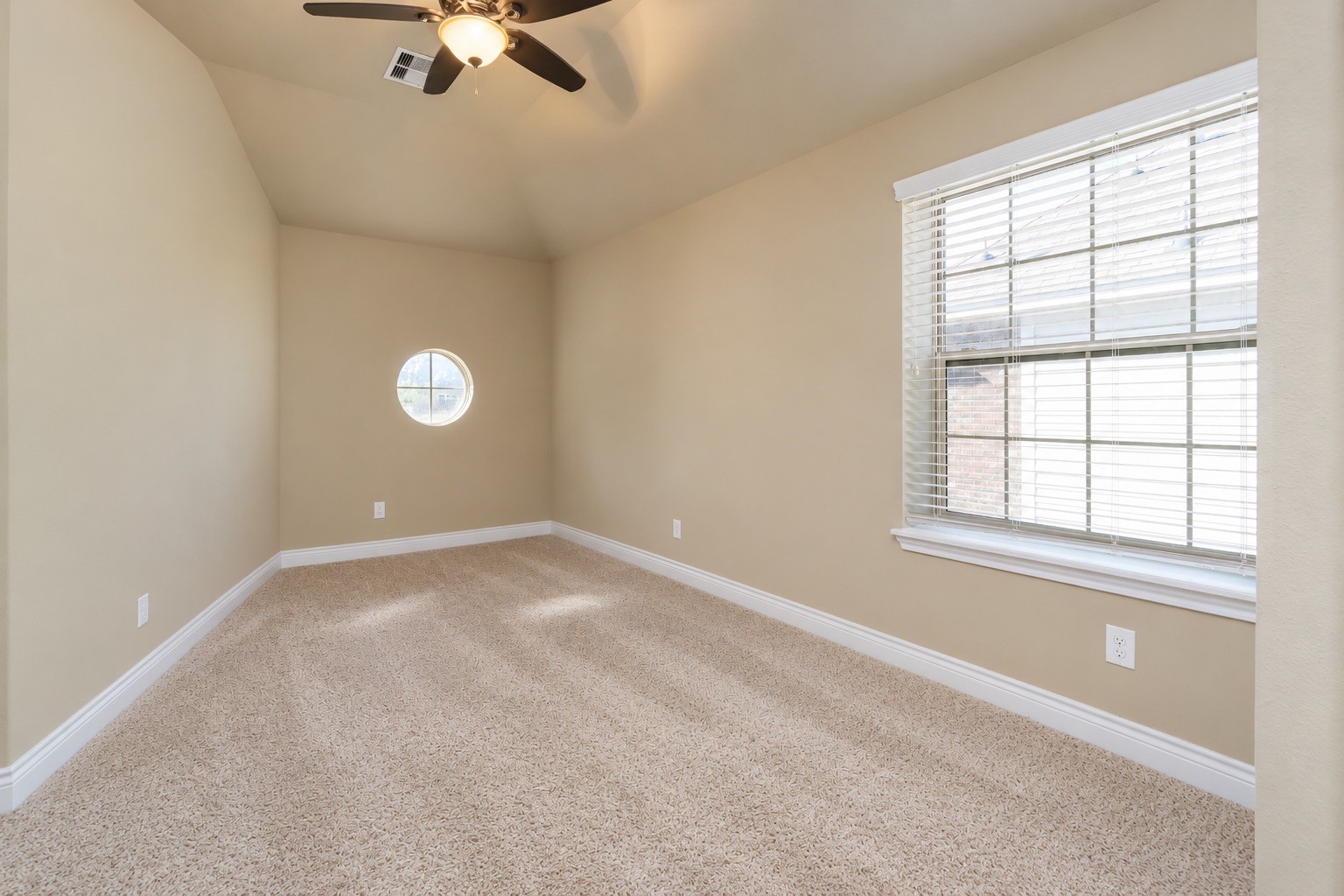 1312 Altavilla Lane Property Photo 31
