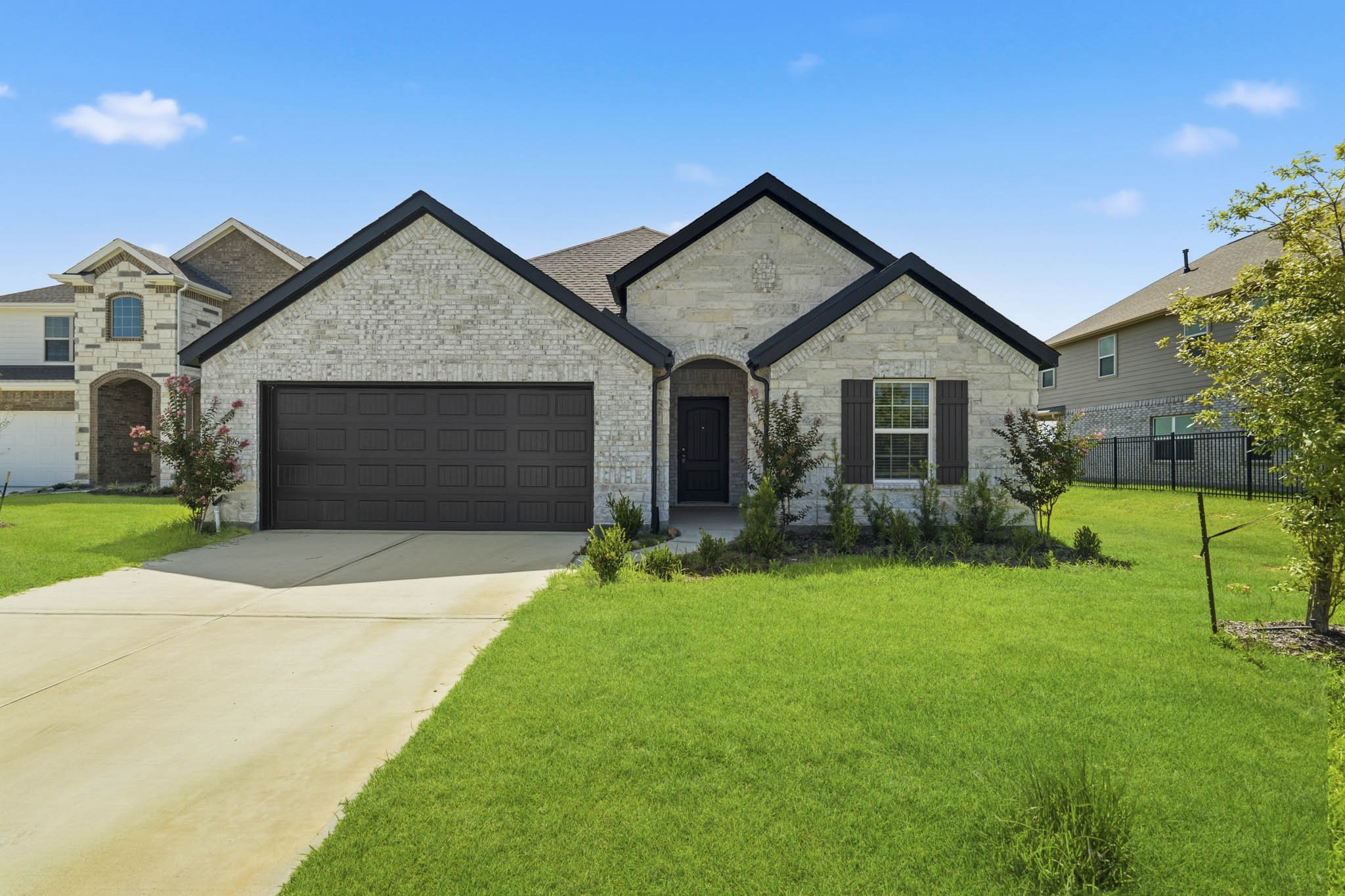 4696 Peony Green Drive Property Photo 1