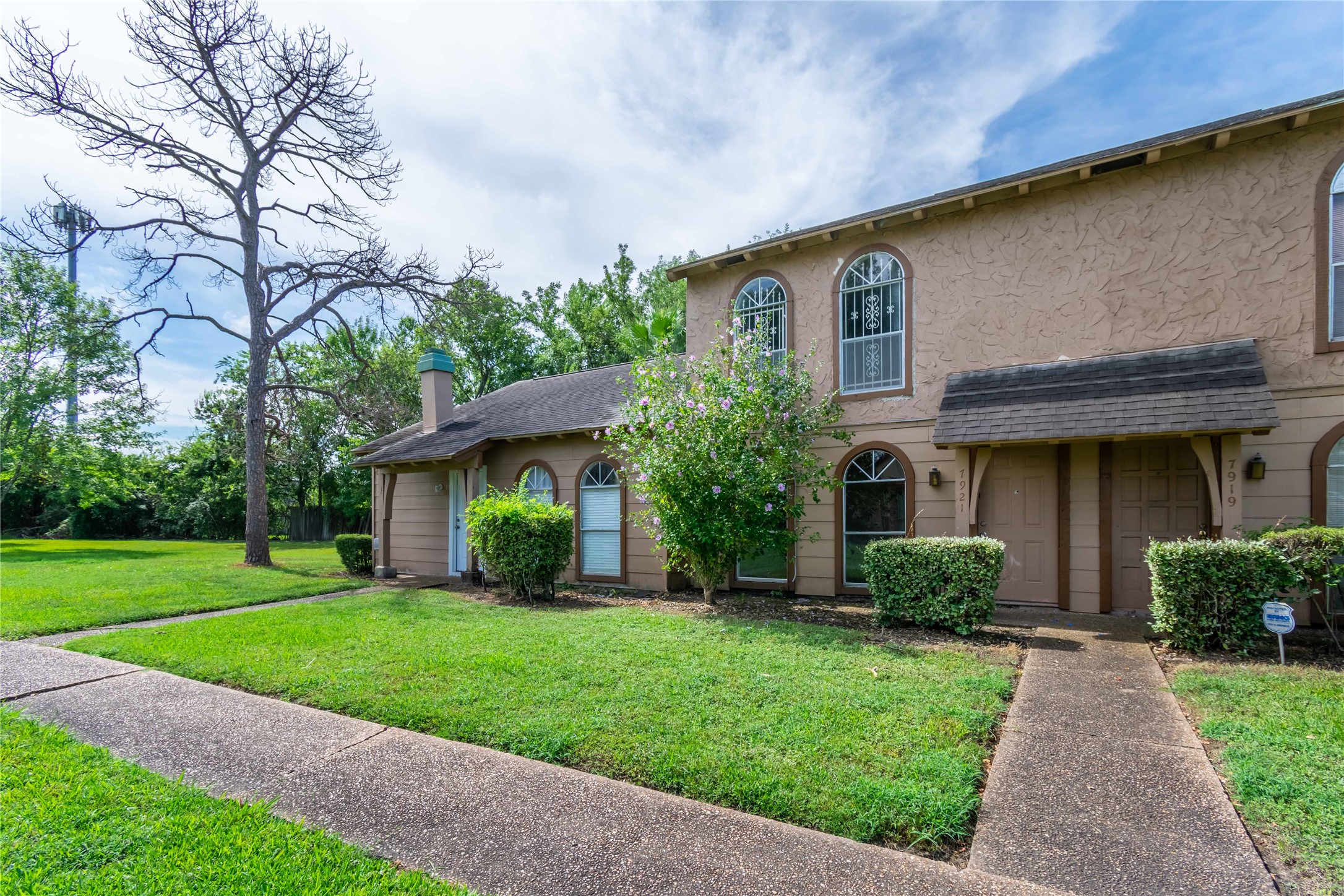 7921 Cook Road Property Photo 17