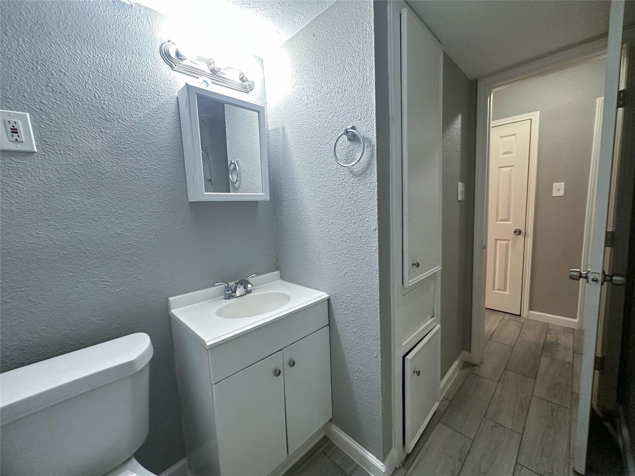 5418 Weaver Road A Property Photo 8
