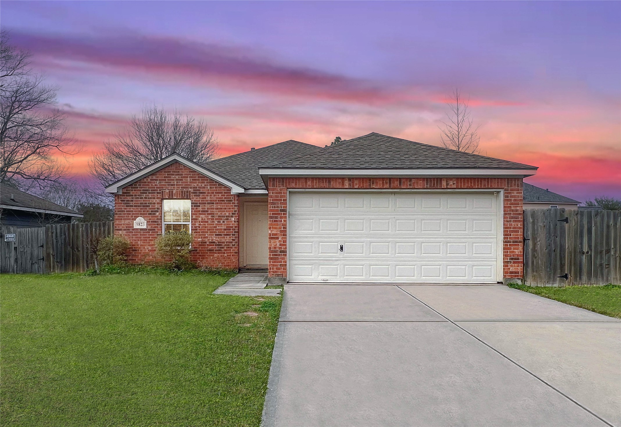 9823 Cassowary Drive Property Photo 1