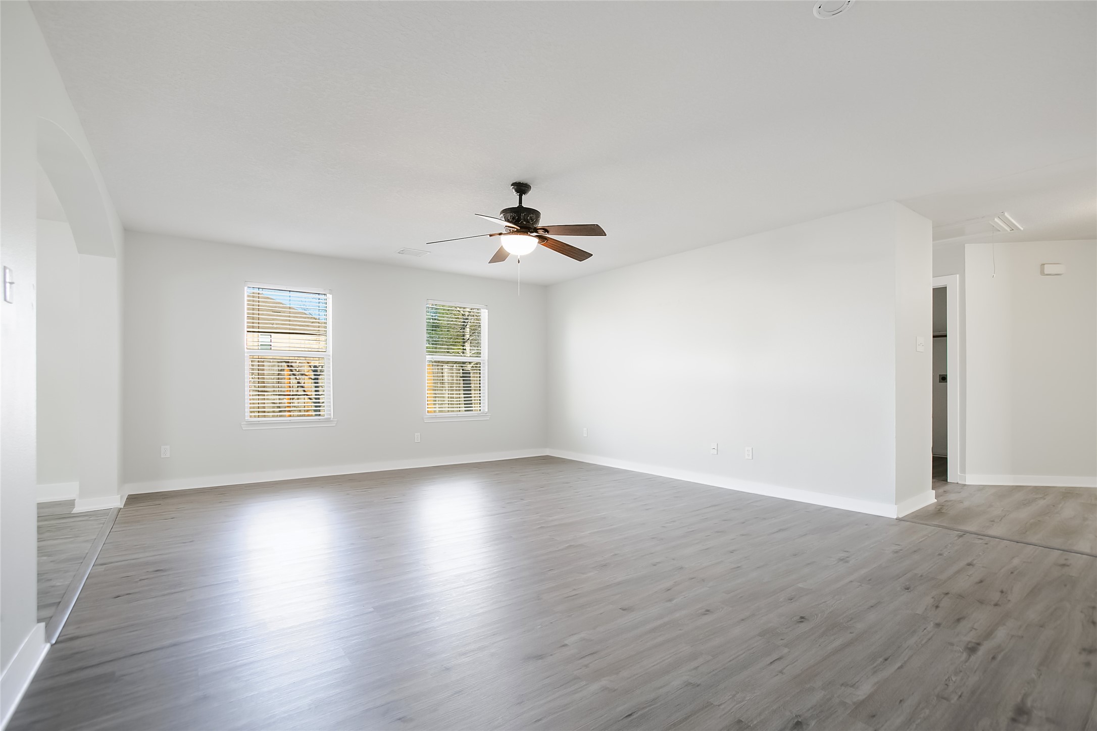 9823 Cassowary Drive Property Photo 6