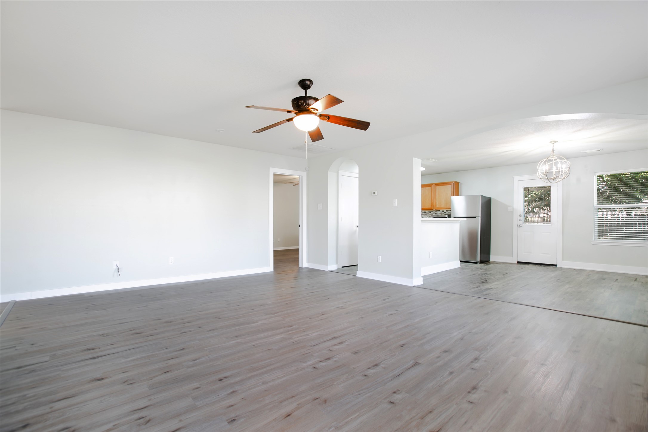 9823 Cassowary Drive Property Photo 8