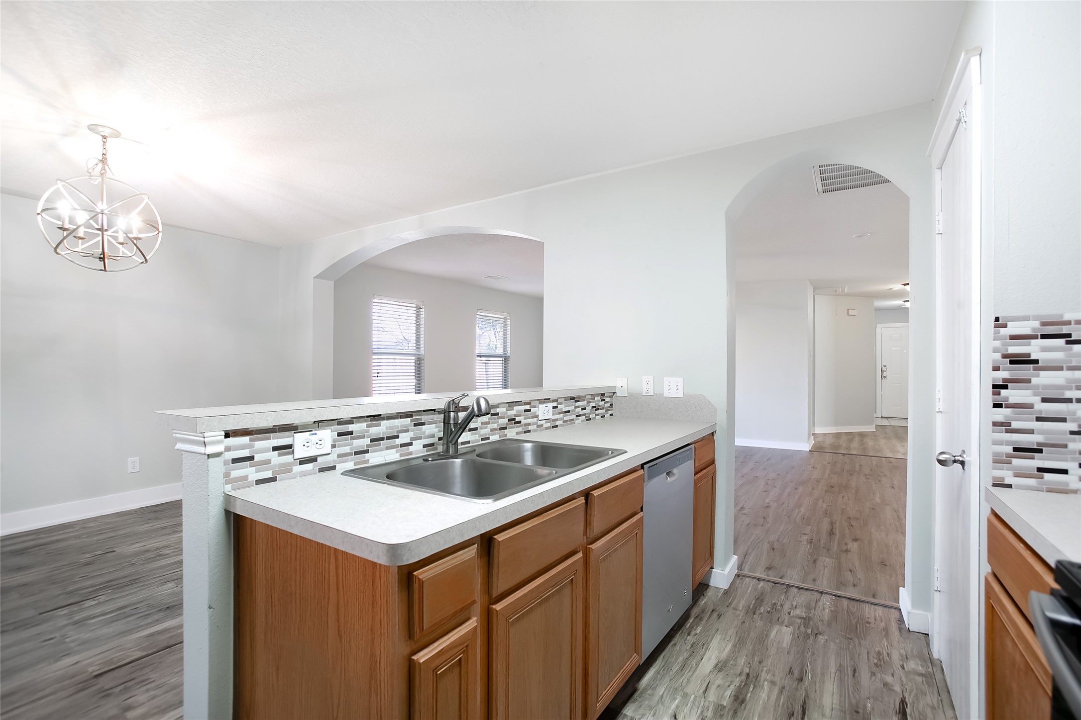 9823 Cassowary Drive Property Photo 18