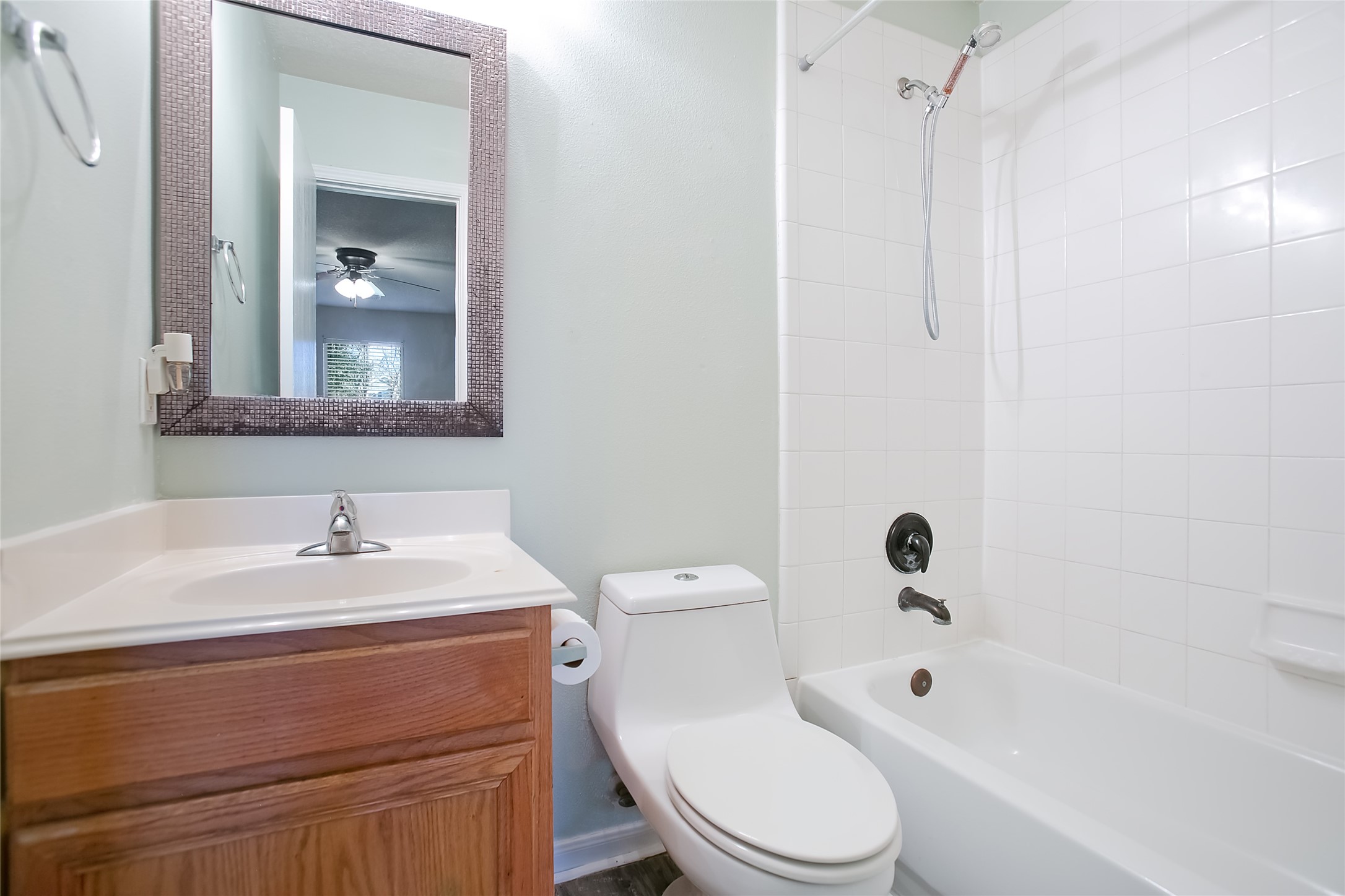 9823 Cassowary Drive Property Photo 22