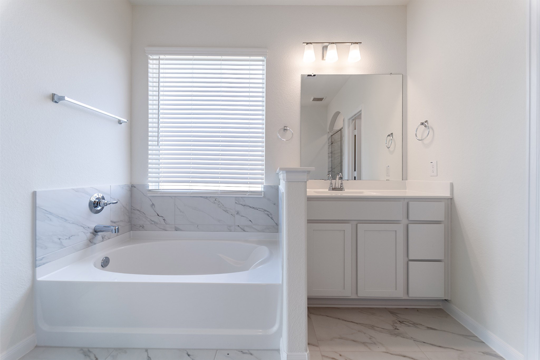 14218 Golden Wheat Lane Property Photo 12