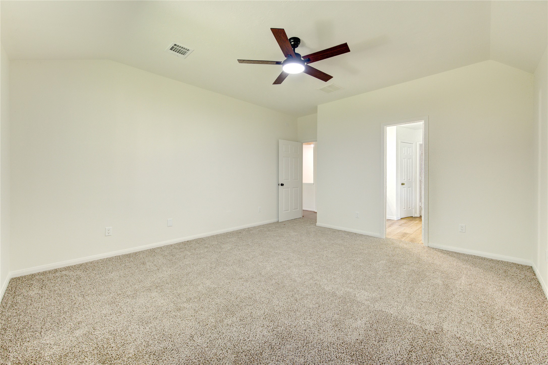 119 Willoughby Court Property Photo 17