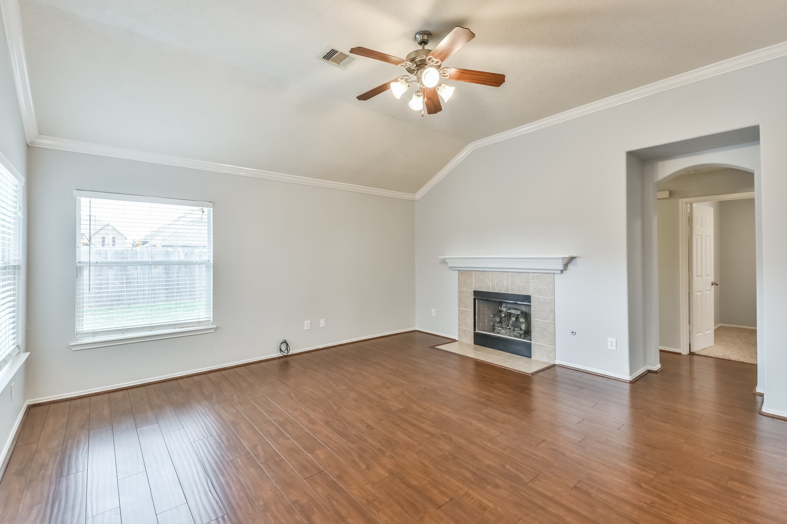 13942 Crow Ridge Court Property Photo 3
