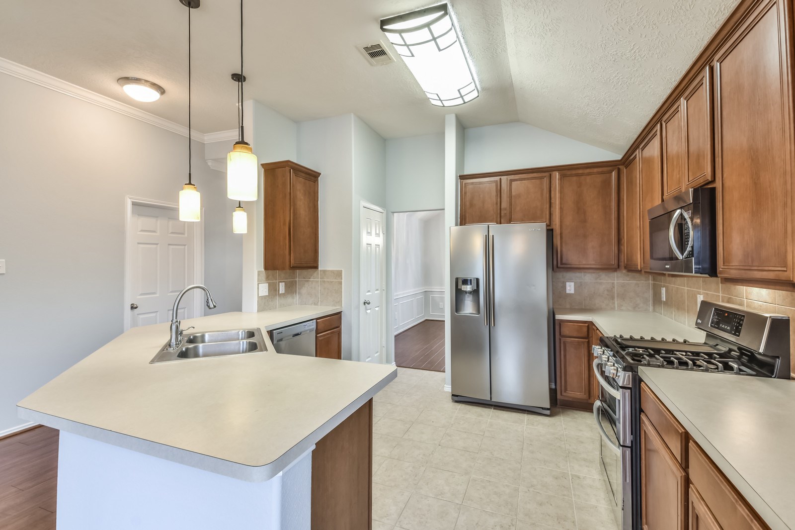 13942 Crow Ridge Court Property Photo 7