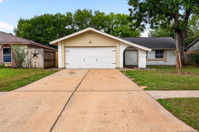 7622 Bubbling Spring Lane Property Photo 1