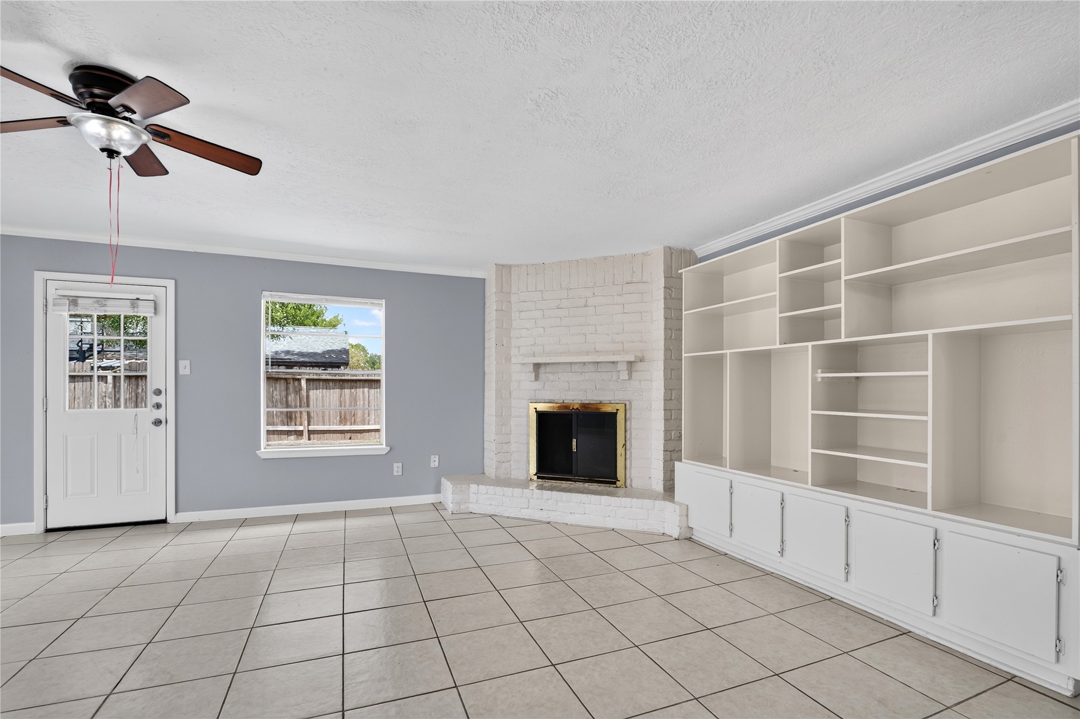 7622 Bubbling Spring Lane Property Photo 6