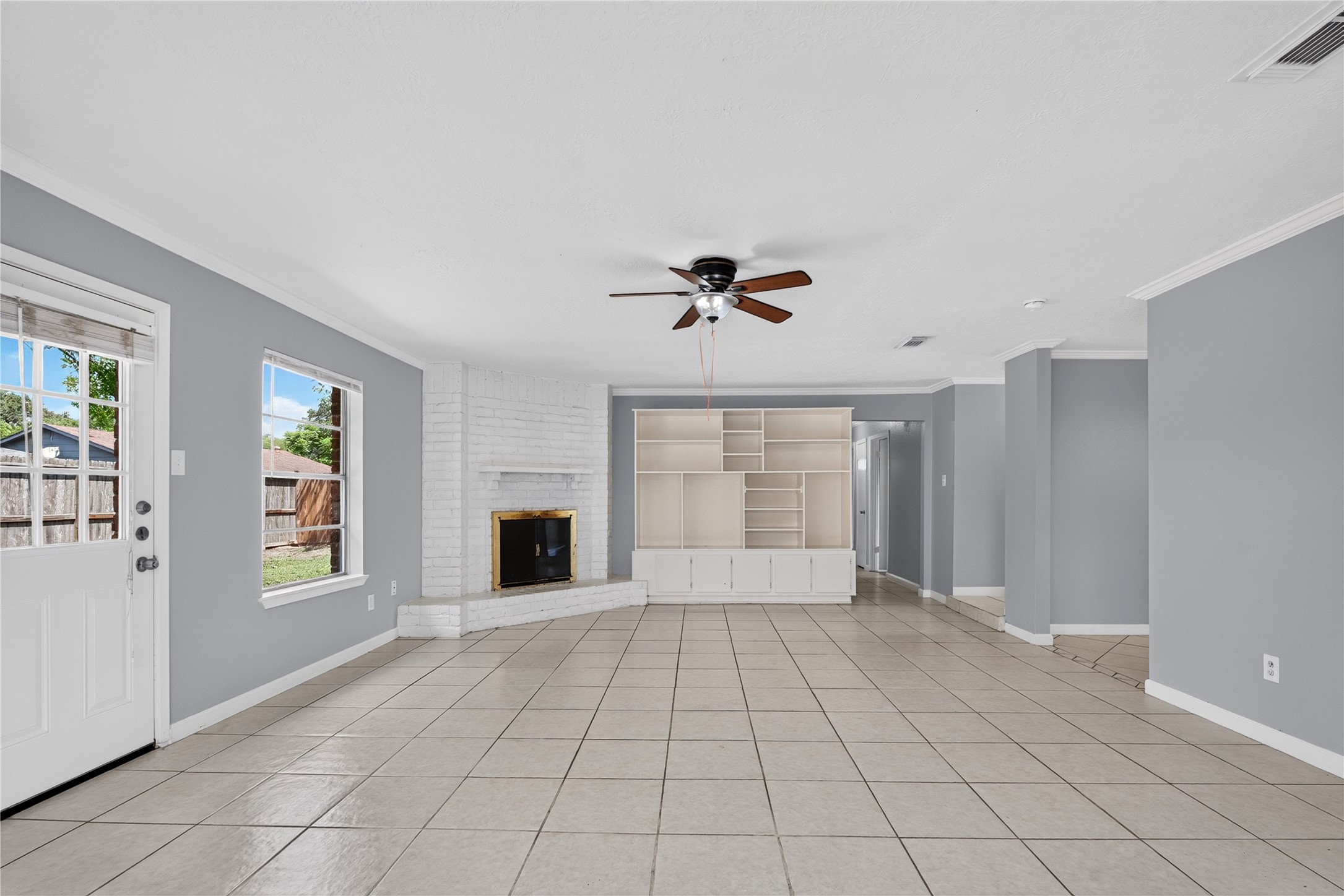 7622 Bubbling Spring Lane Property Photo 8