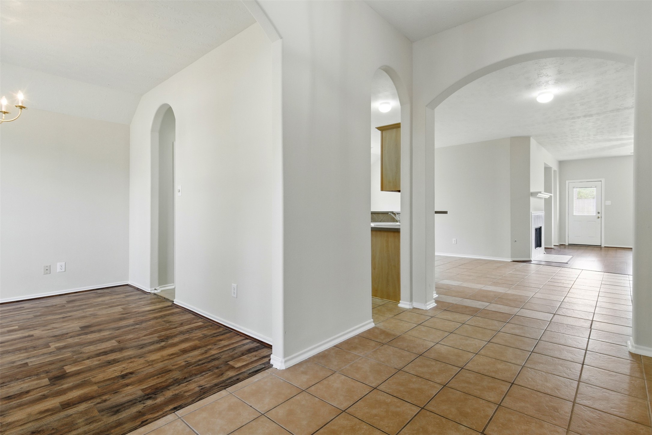 4827 Claymill Court Property Photo 5