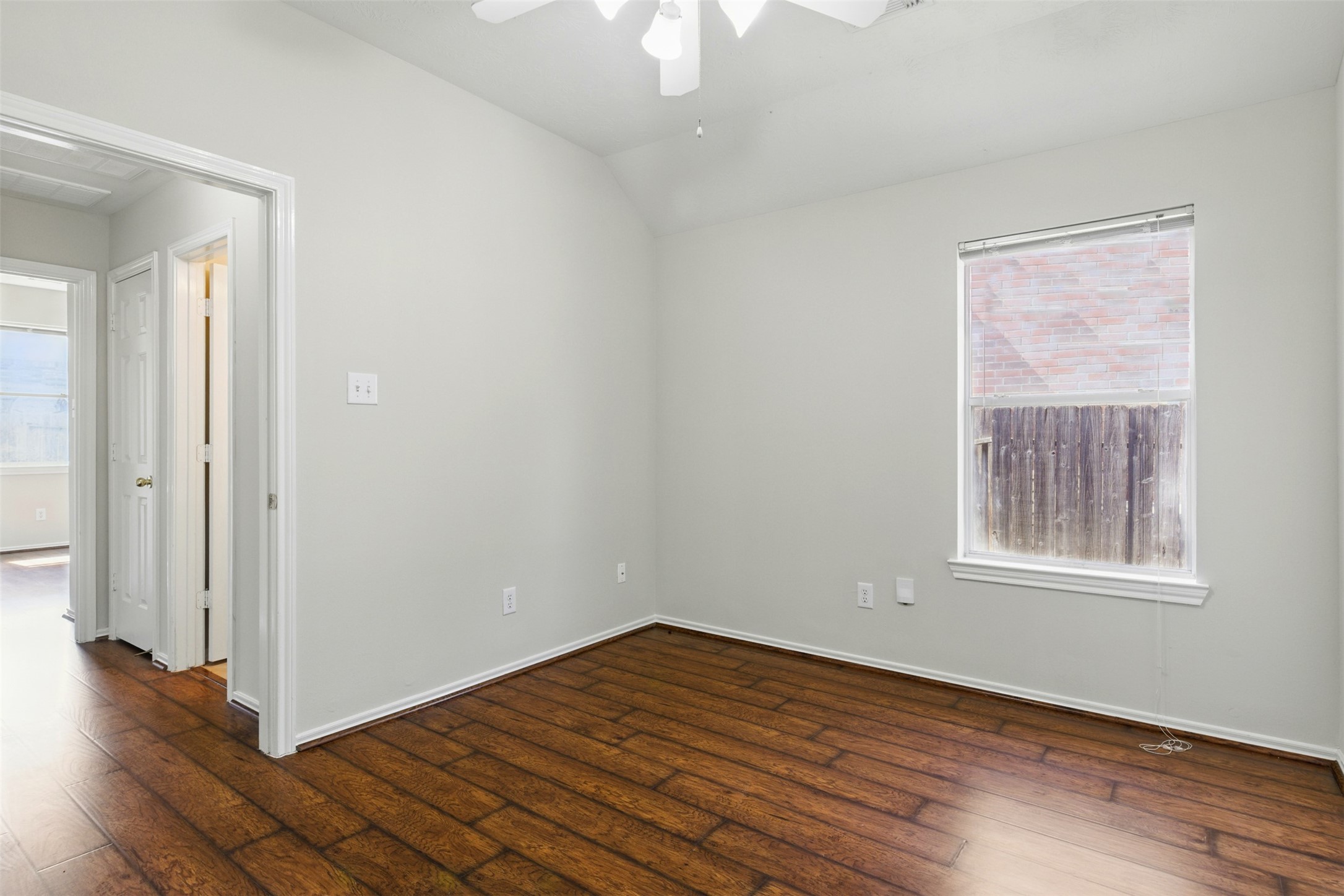 4827 Claymill Court Property Photo 25
