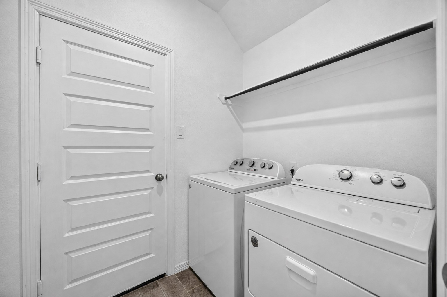 22338 Auburn Cabin Lane Property Photo 19