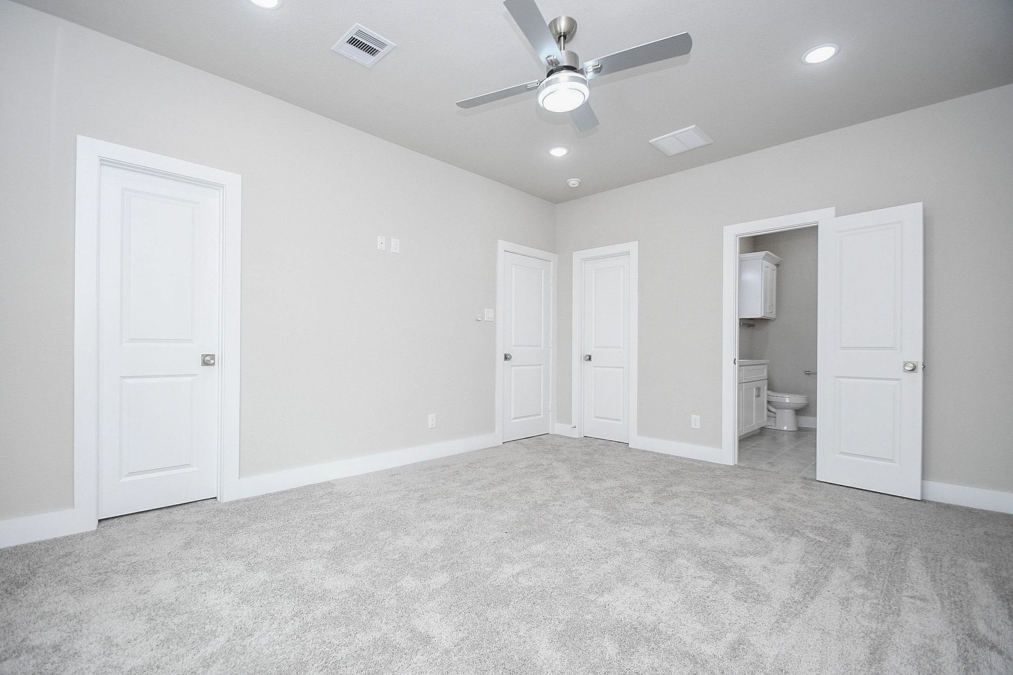 4401 Alvin B Property Photo 11