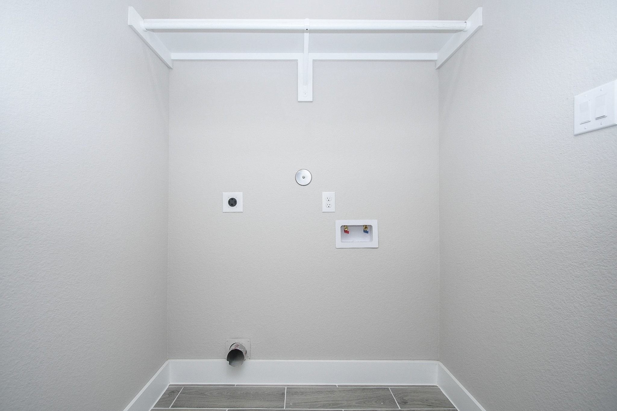 4401 Alvin B Property Photo 15