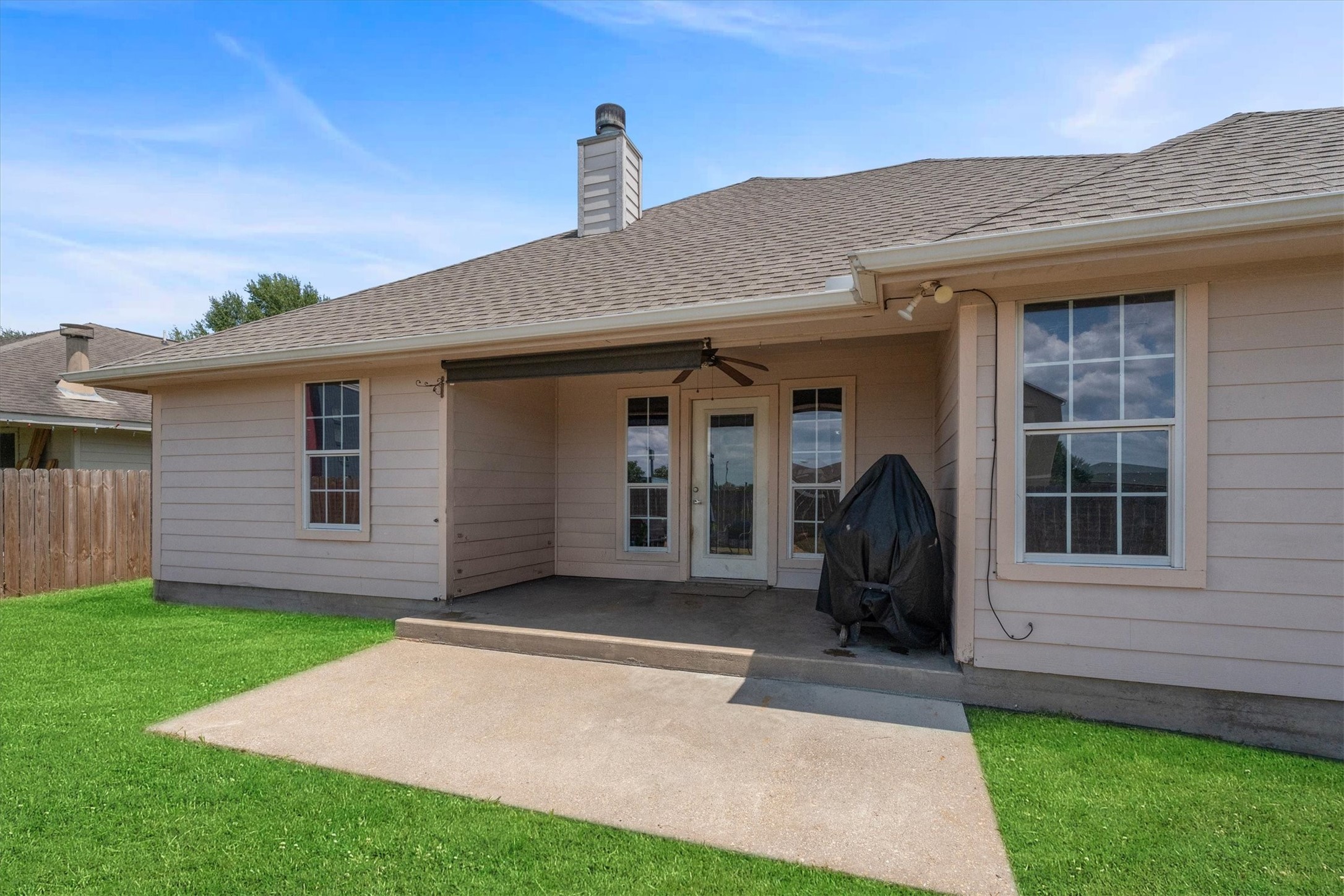 115 Lonesome Dove Drive Property Photo 27