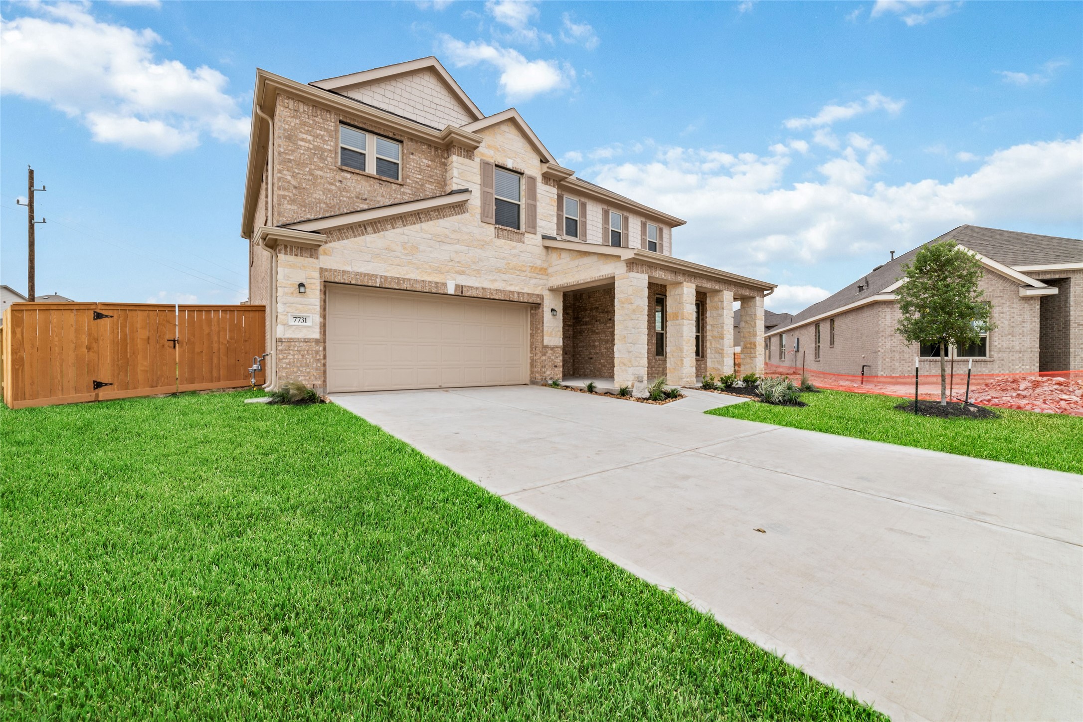 7731 Coral Key Drive Property Photo 4