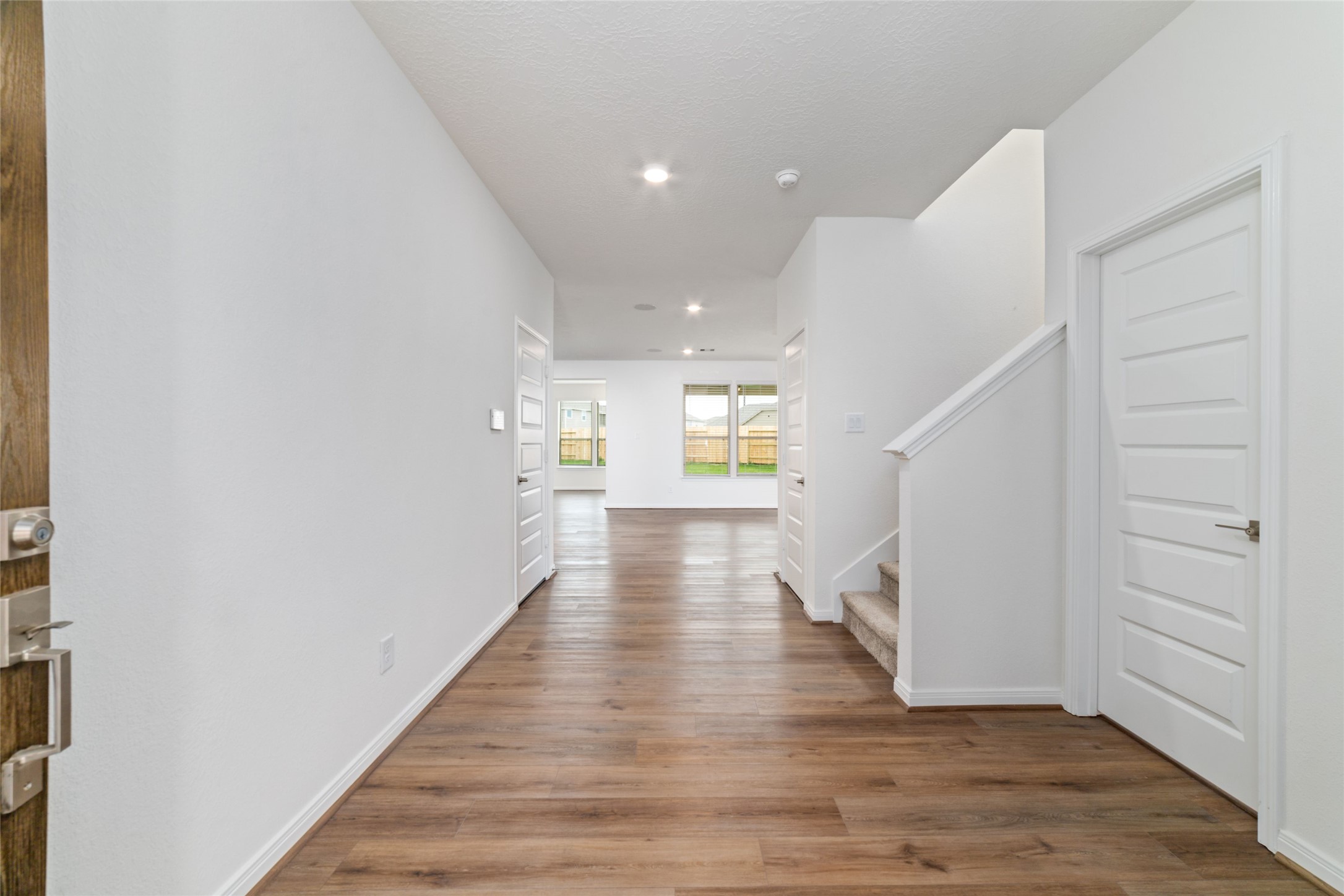 7731 Coral Key Drive Property Photo 6