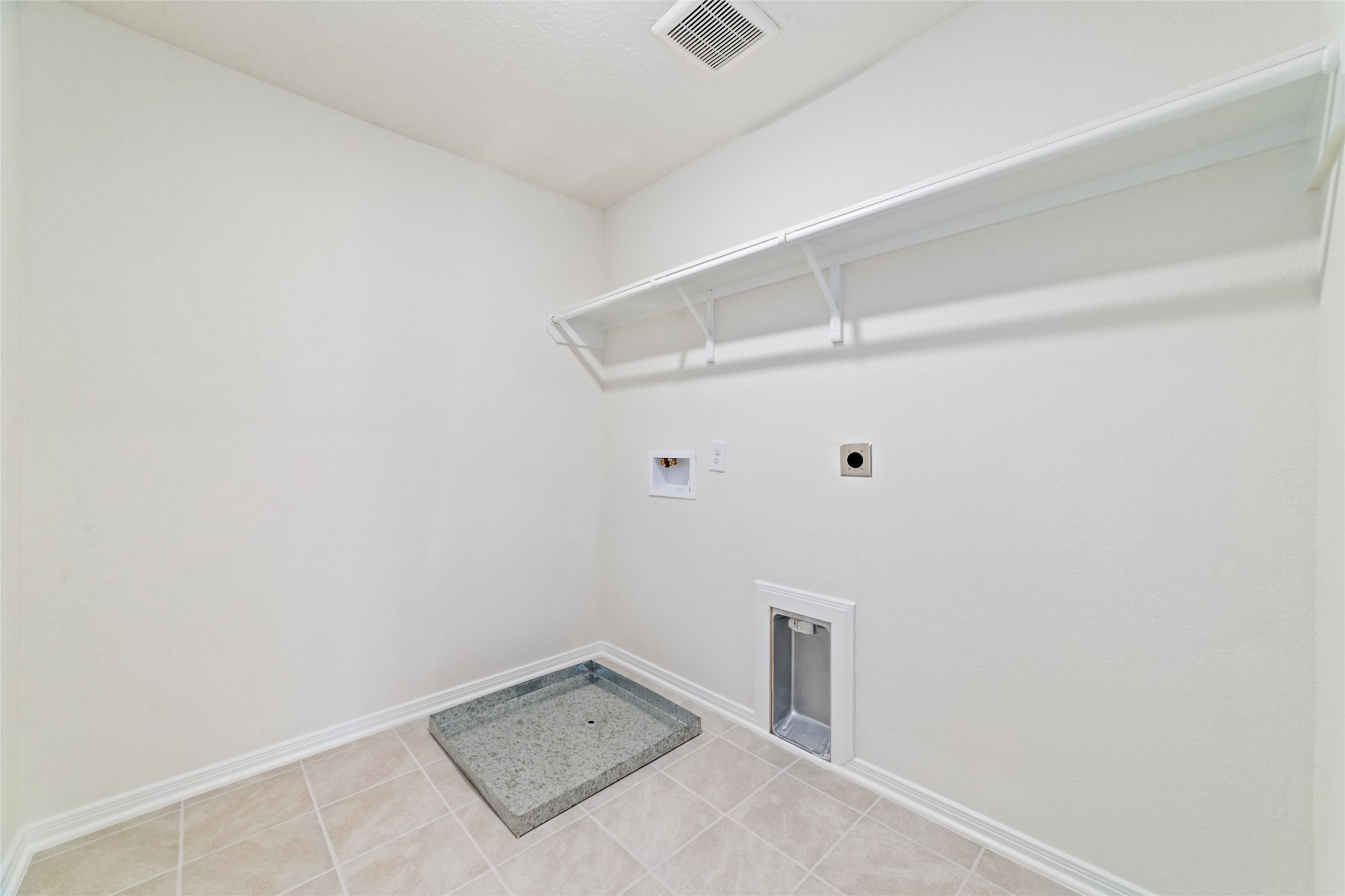 7731 Coral Key Drive Property Photo 26