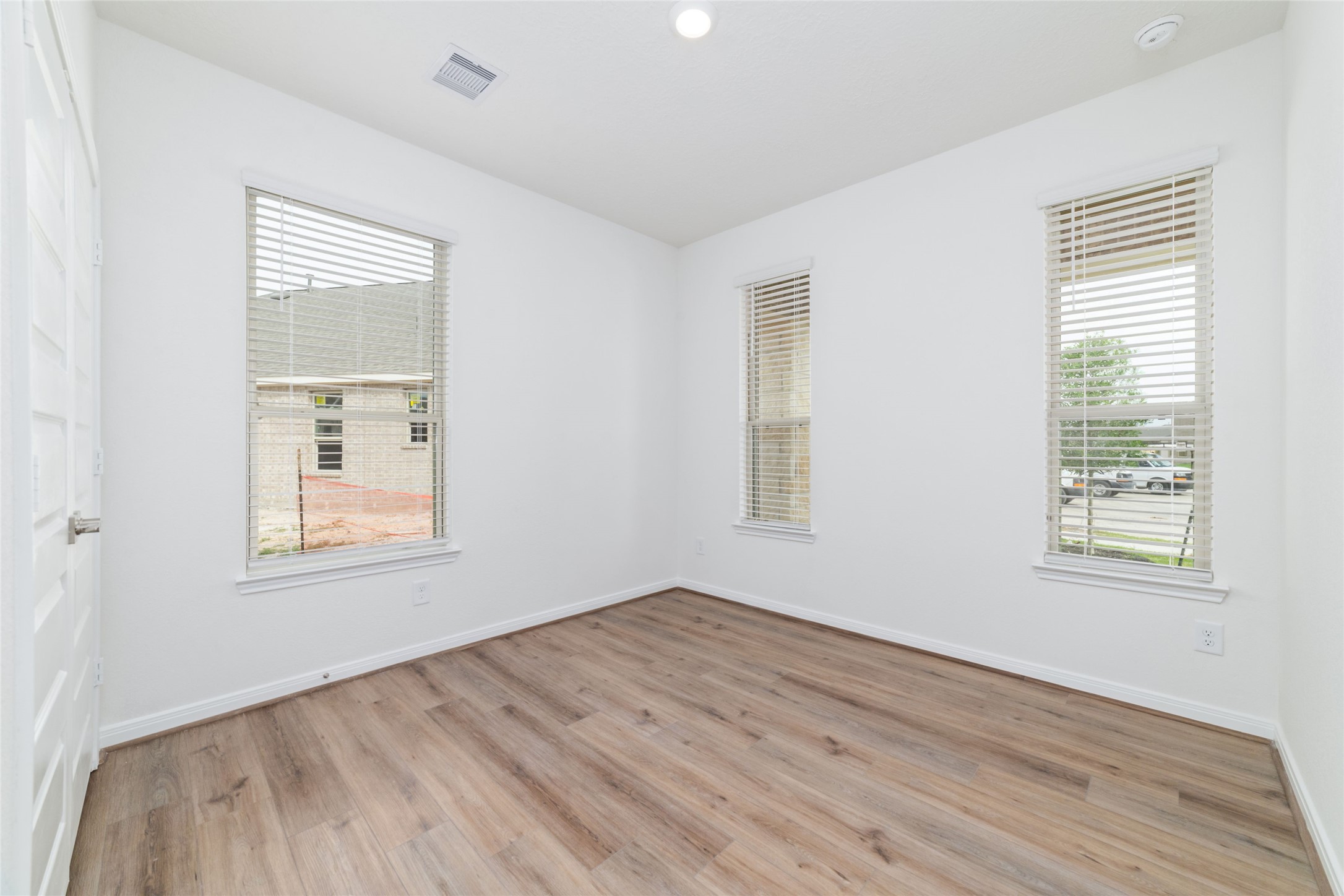 7731 Coral Key Drive Property Photo 29