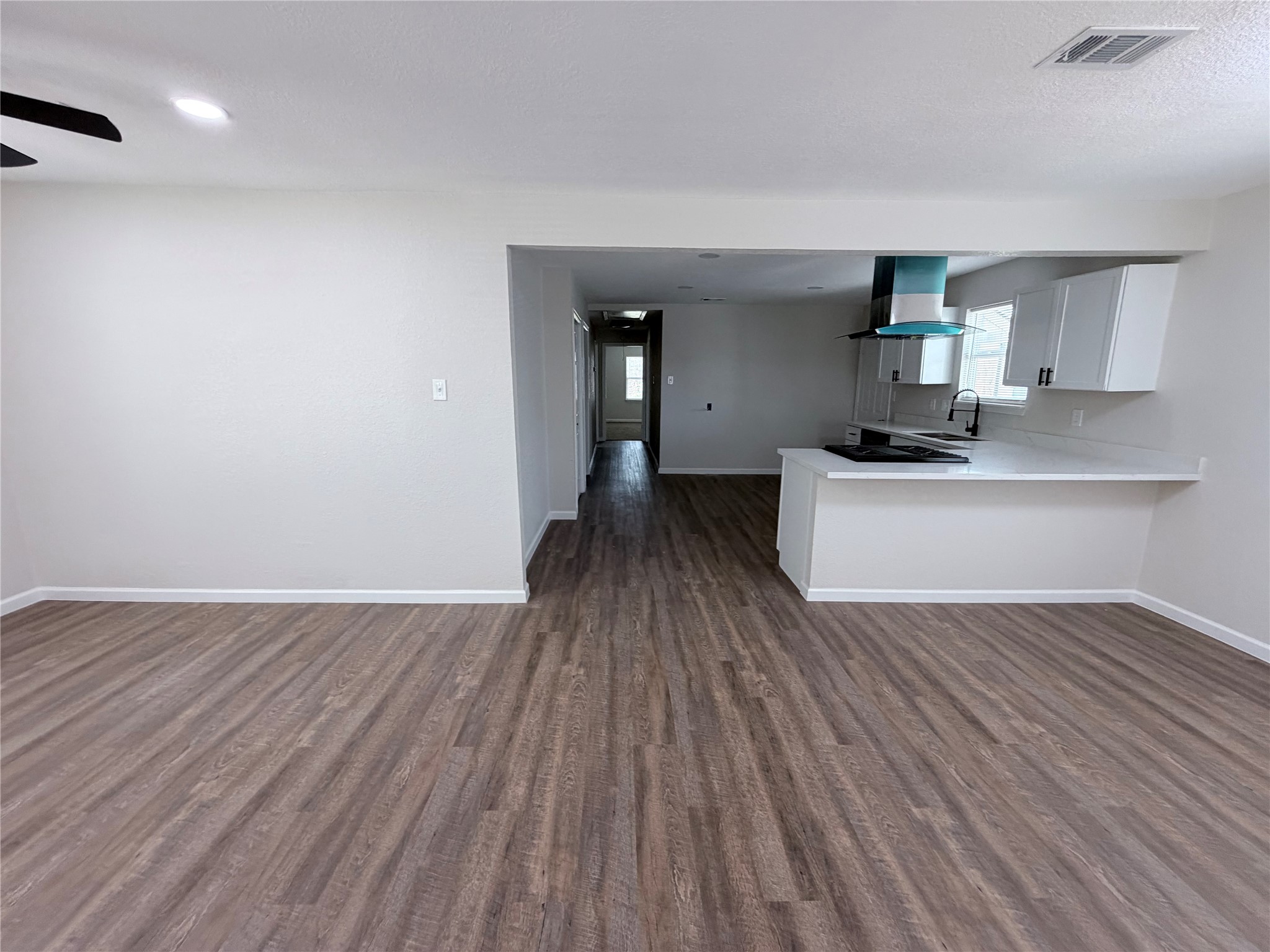 2915 Creston Drive Property Photo 5