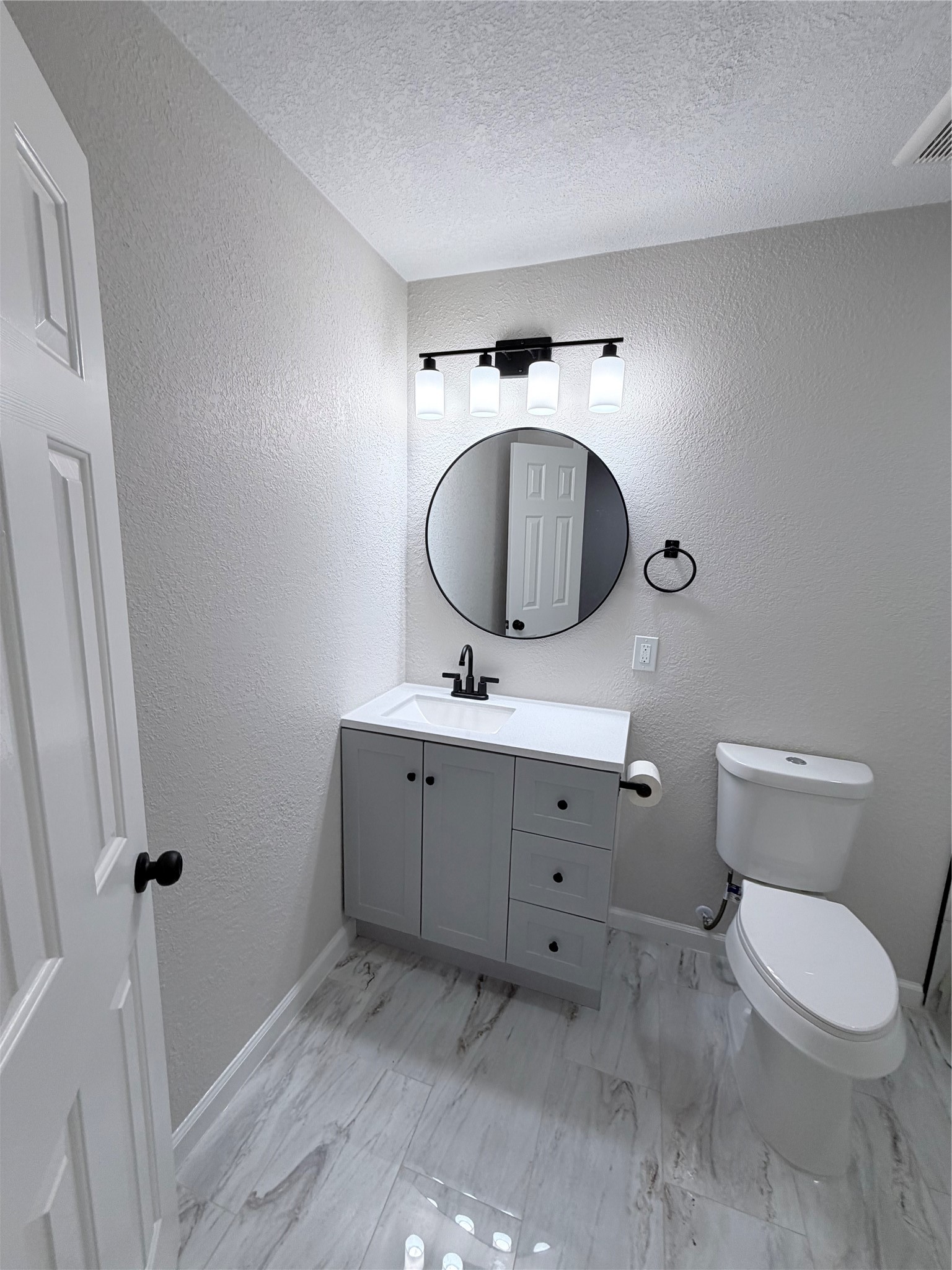 2915 Creston Drive Property Photo 24