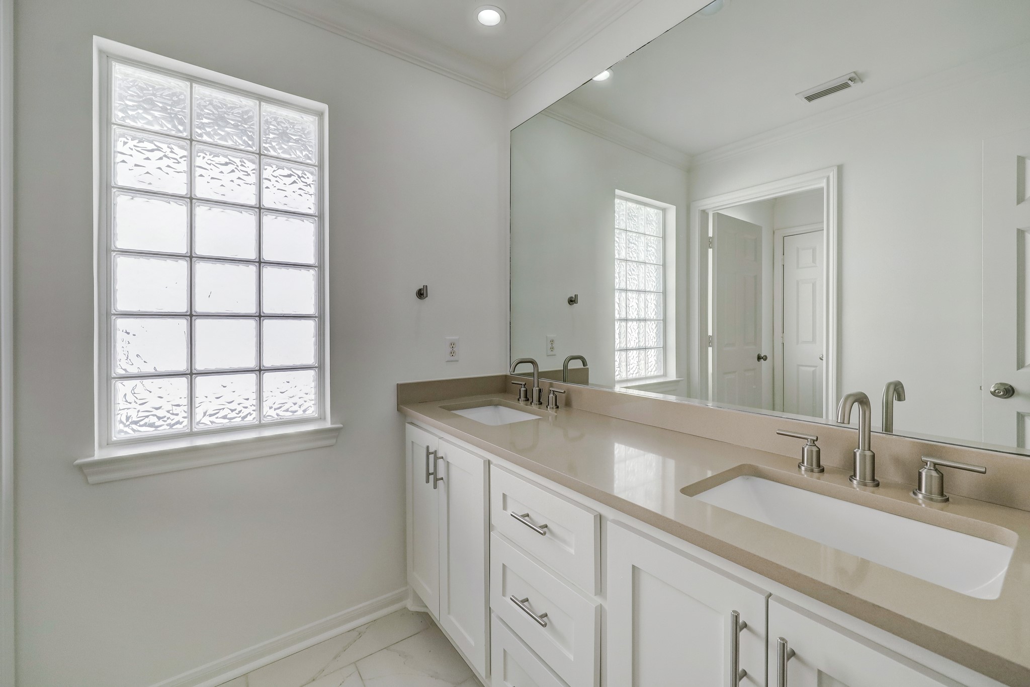 3608 Timberside Circle Drive Property Photo 10