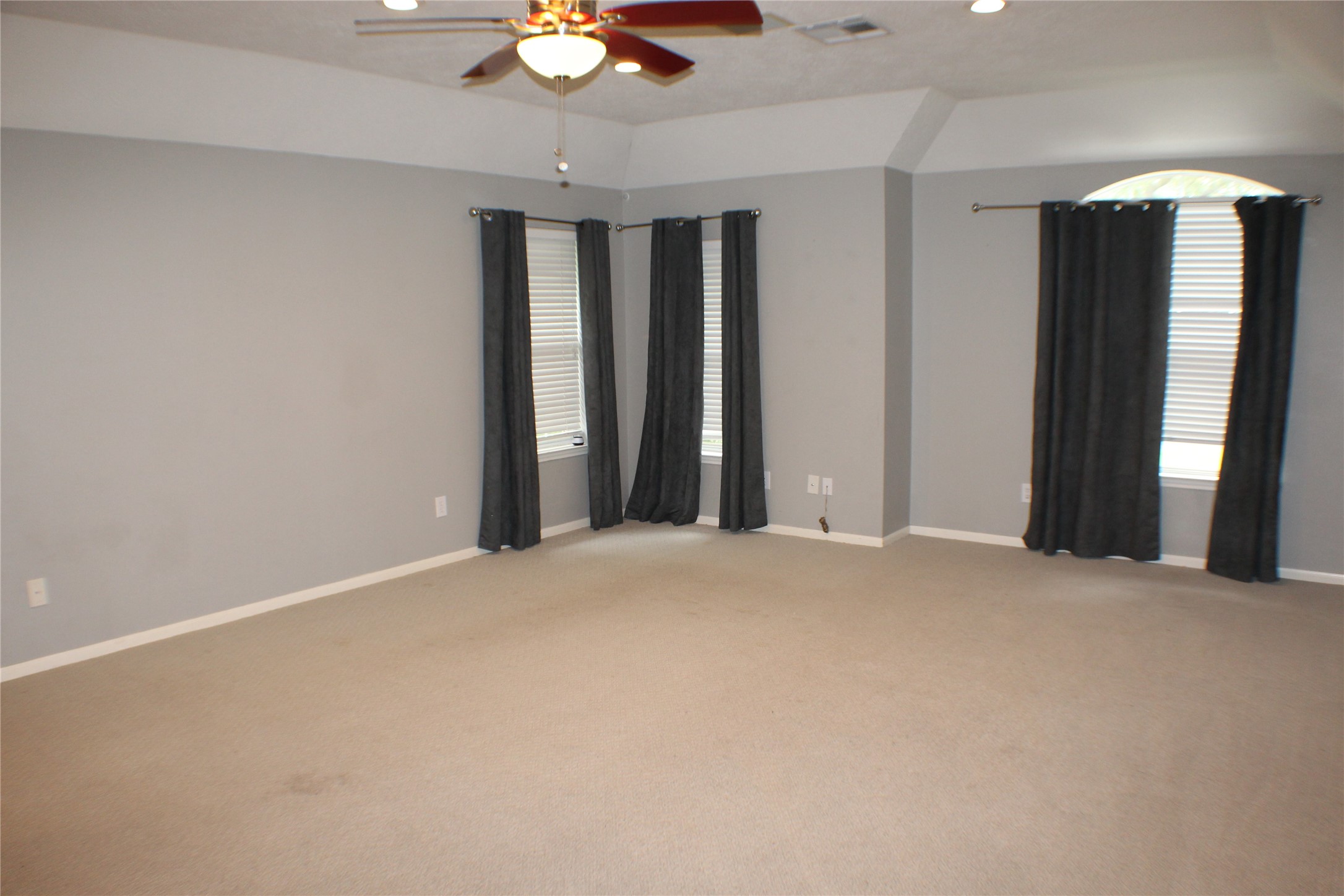 1718 Heddon Falls Drive Property Photo 33