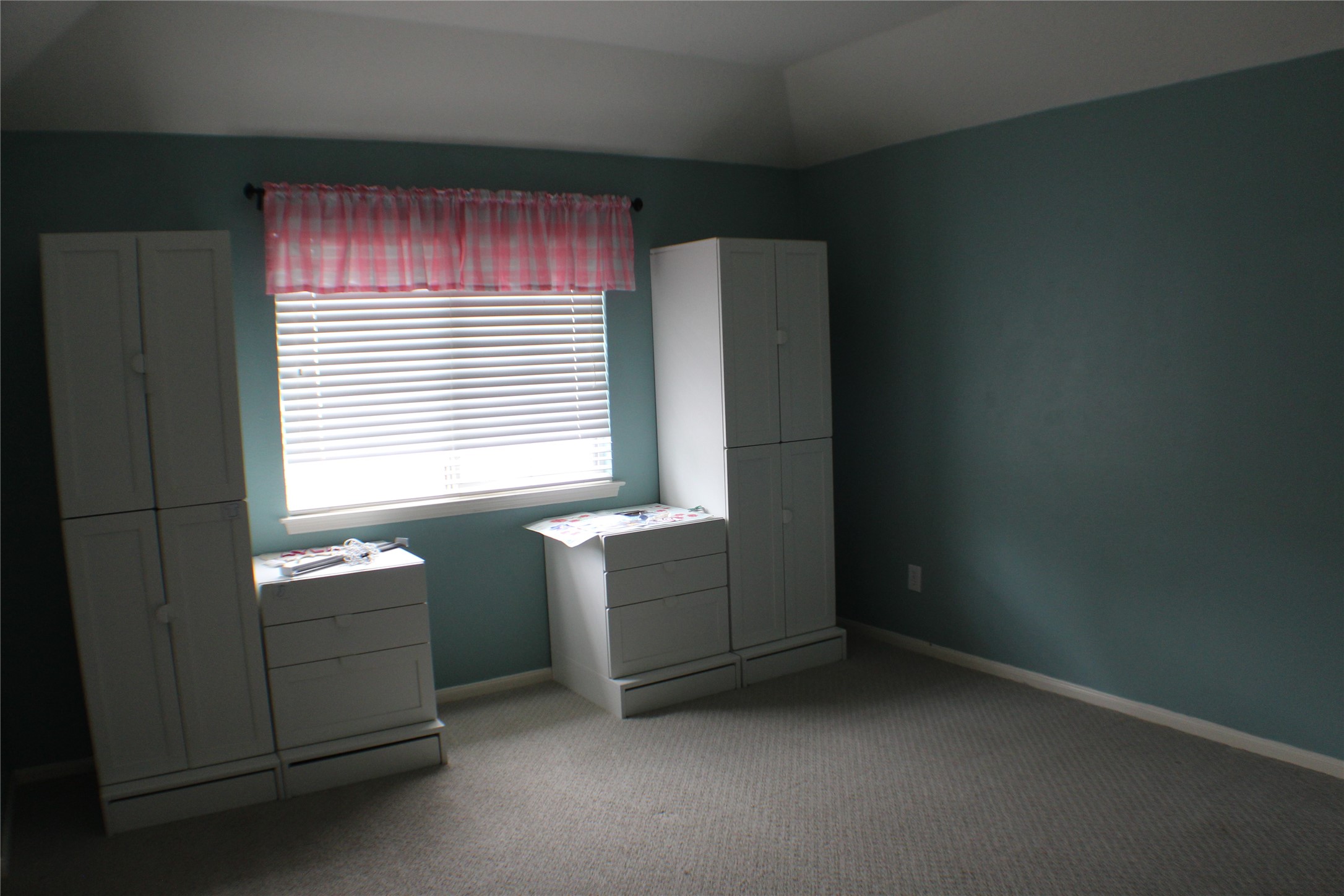1718 Heddon Falls Drive Property Photo 34