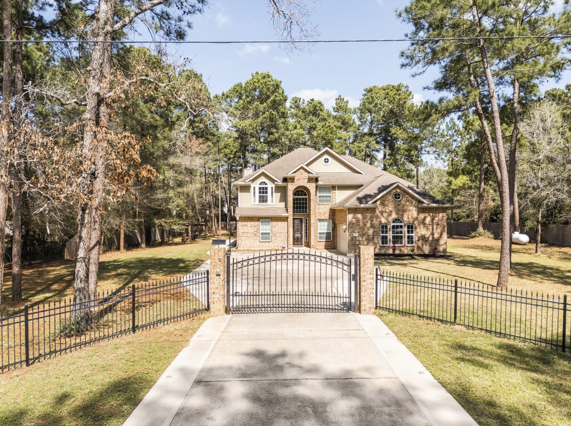 22306 Baneberry Road Property Photo 1