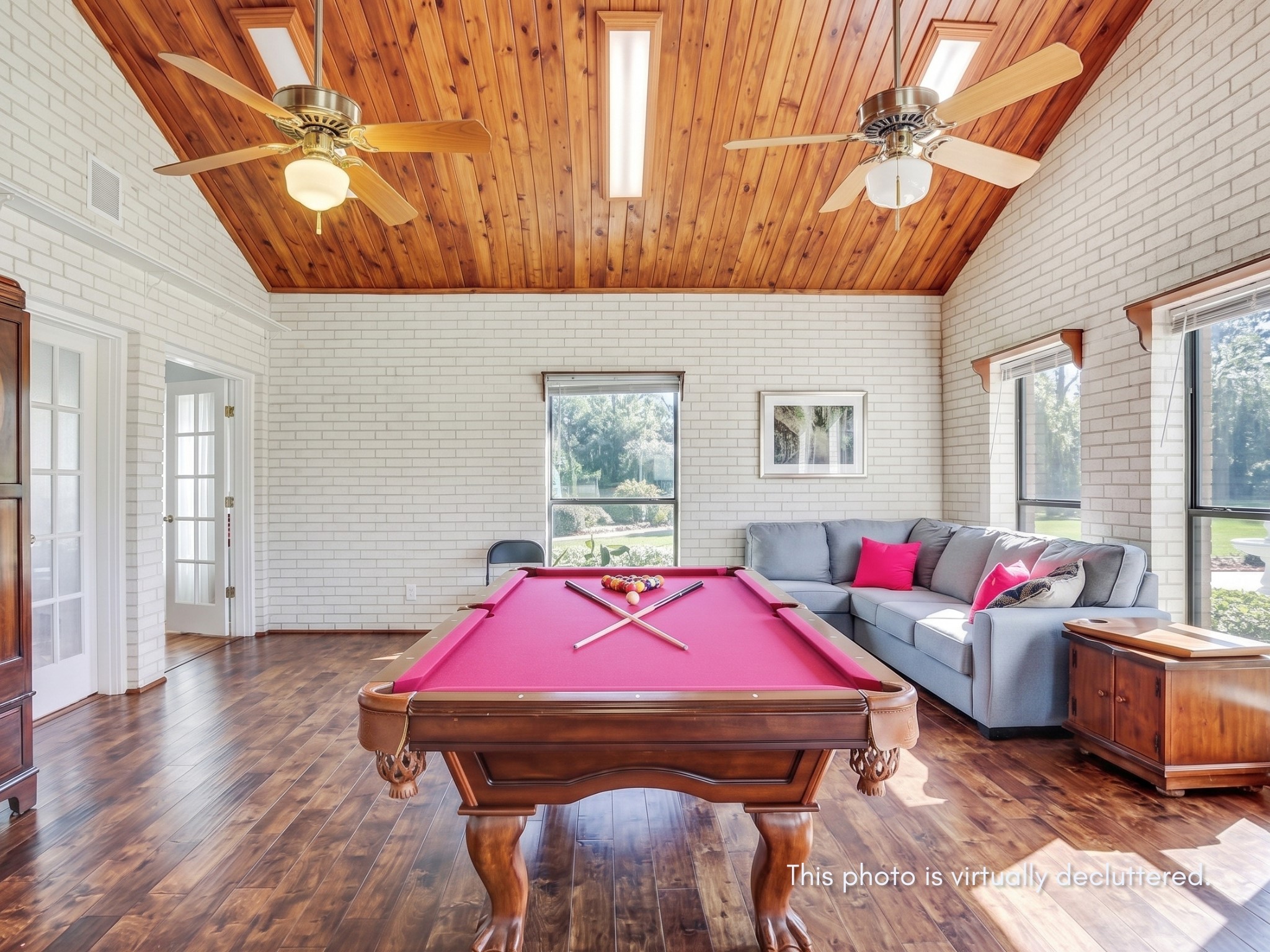 601 E Collard Street Property Photo 26