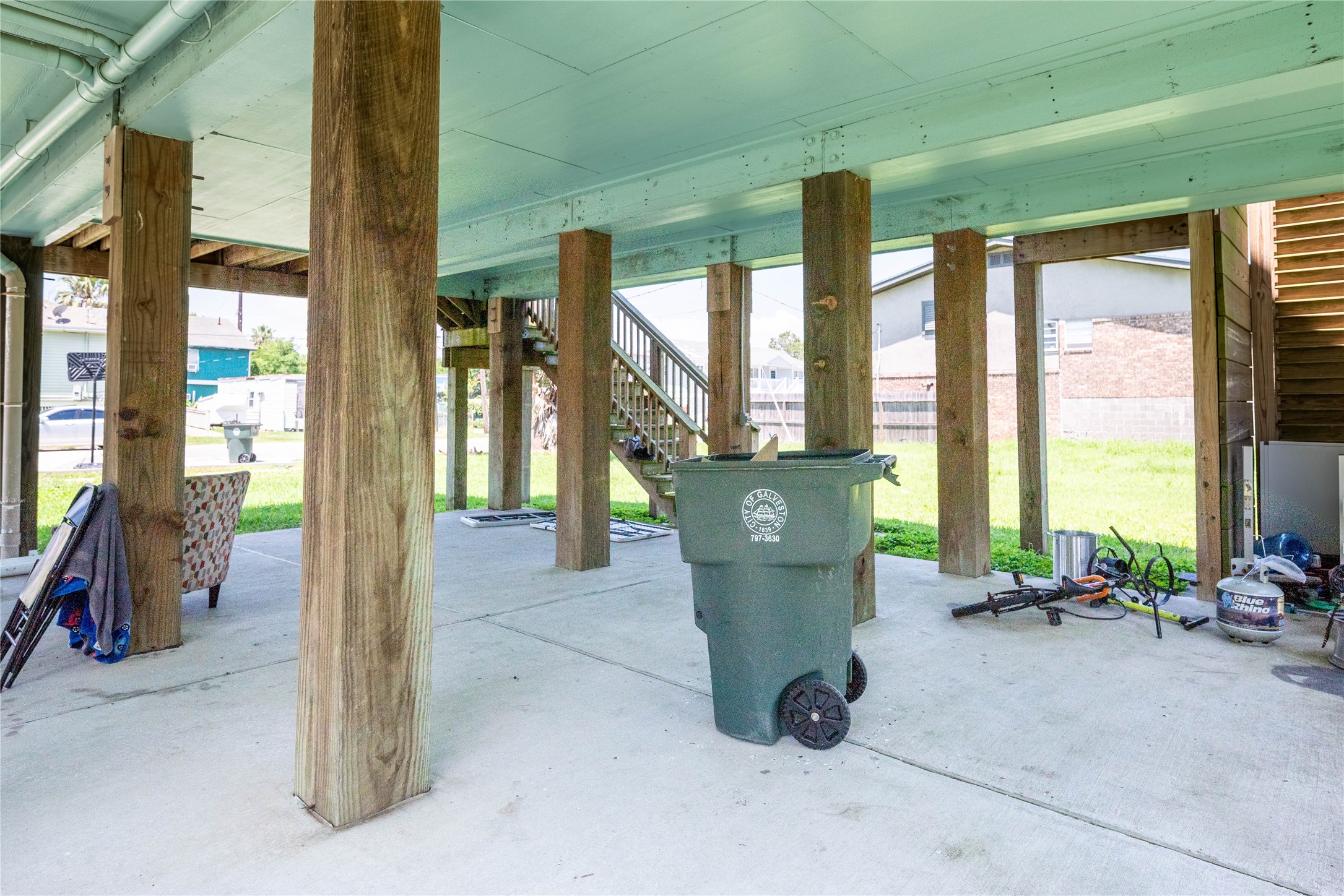 1714 69th Street Property Photo 5