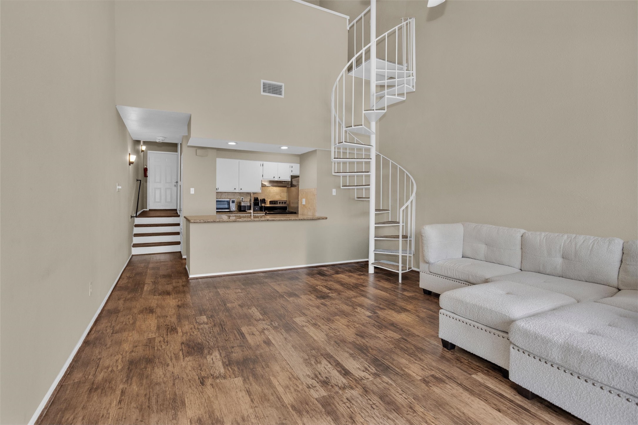 12500 Melville Drive 331c Property Photo 14