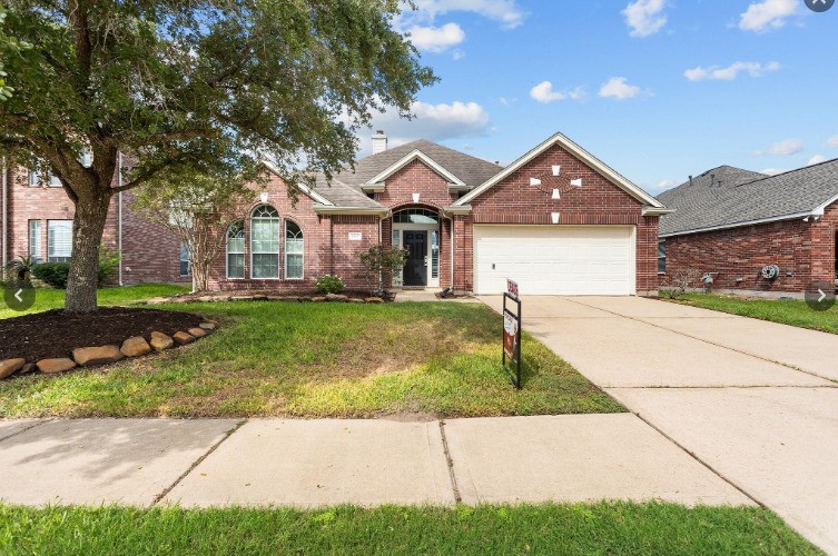 8817 Sunforest Lane Property Photo 1