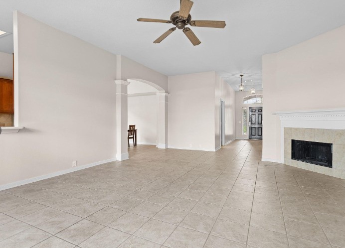 8817 Sunforest Lane Property Photo 2