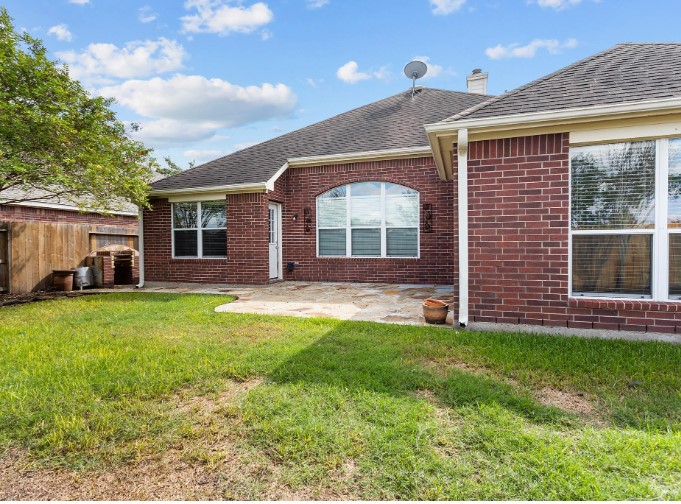 8817 Sunforest Lane Property Photo 17