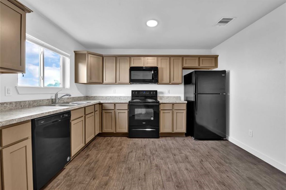 12603 Telge Road 28b Property Photo 6