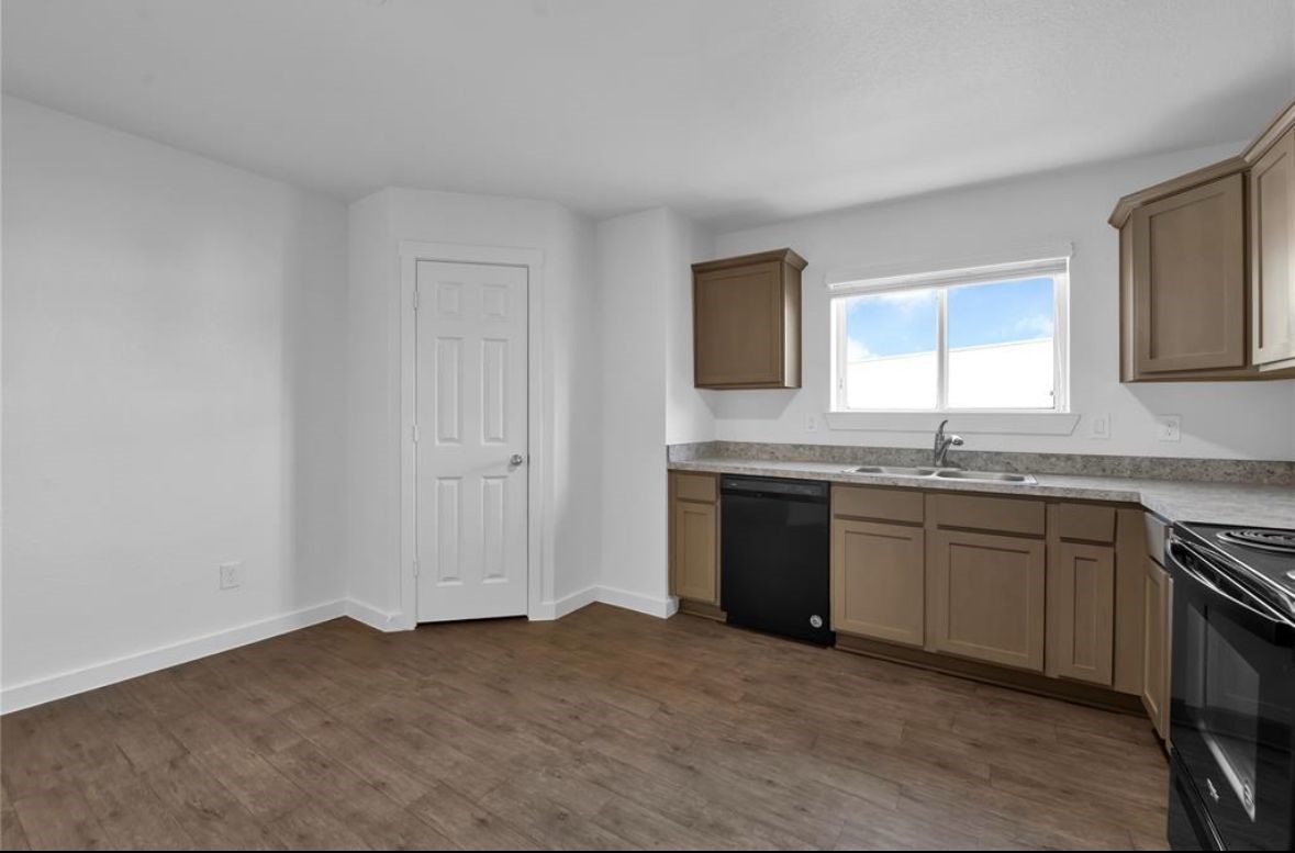 12603 Telge Road 28b Property Photo 8
