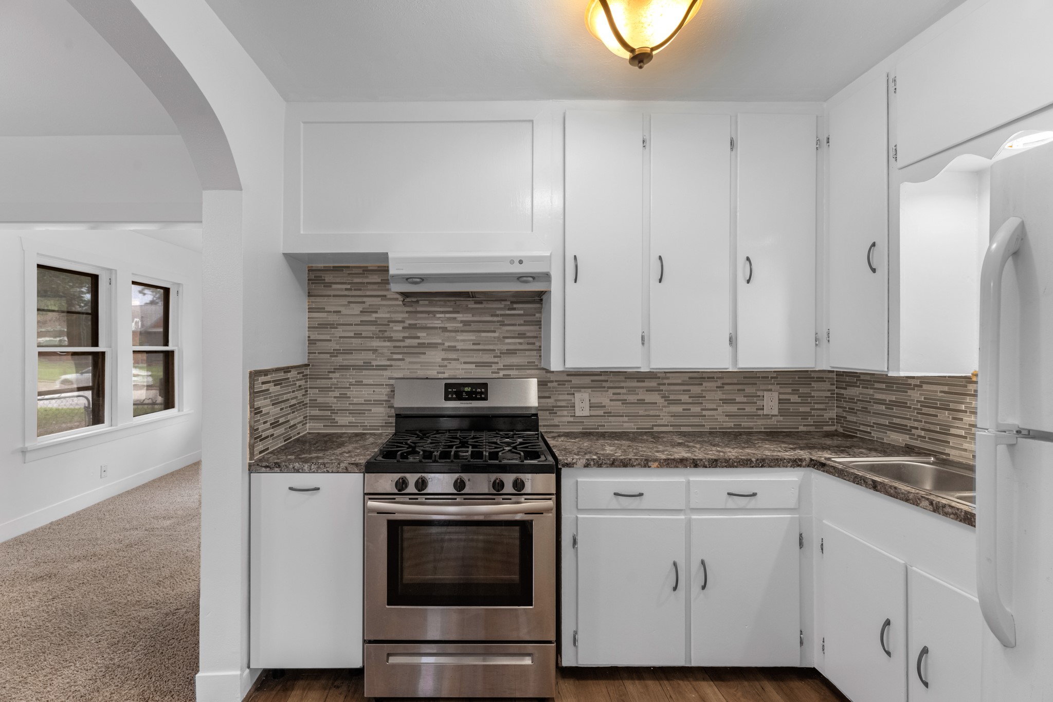512 Gale Street Property Photo 15