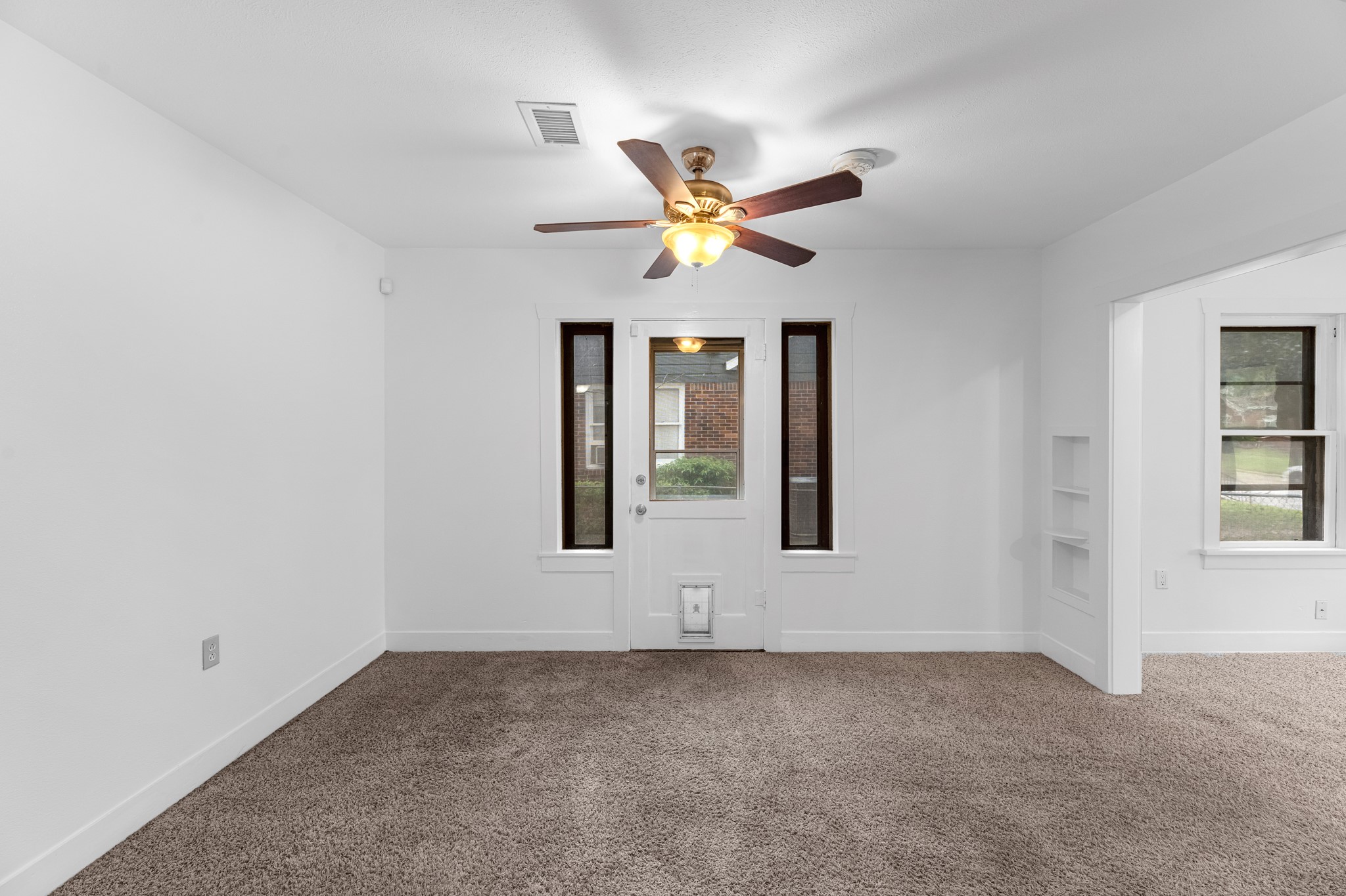 512 Gale Street Property Photo 18
