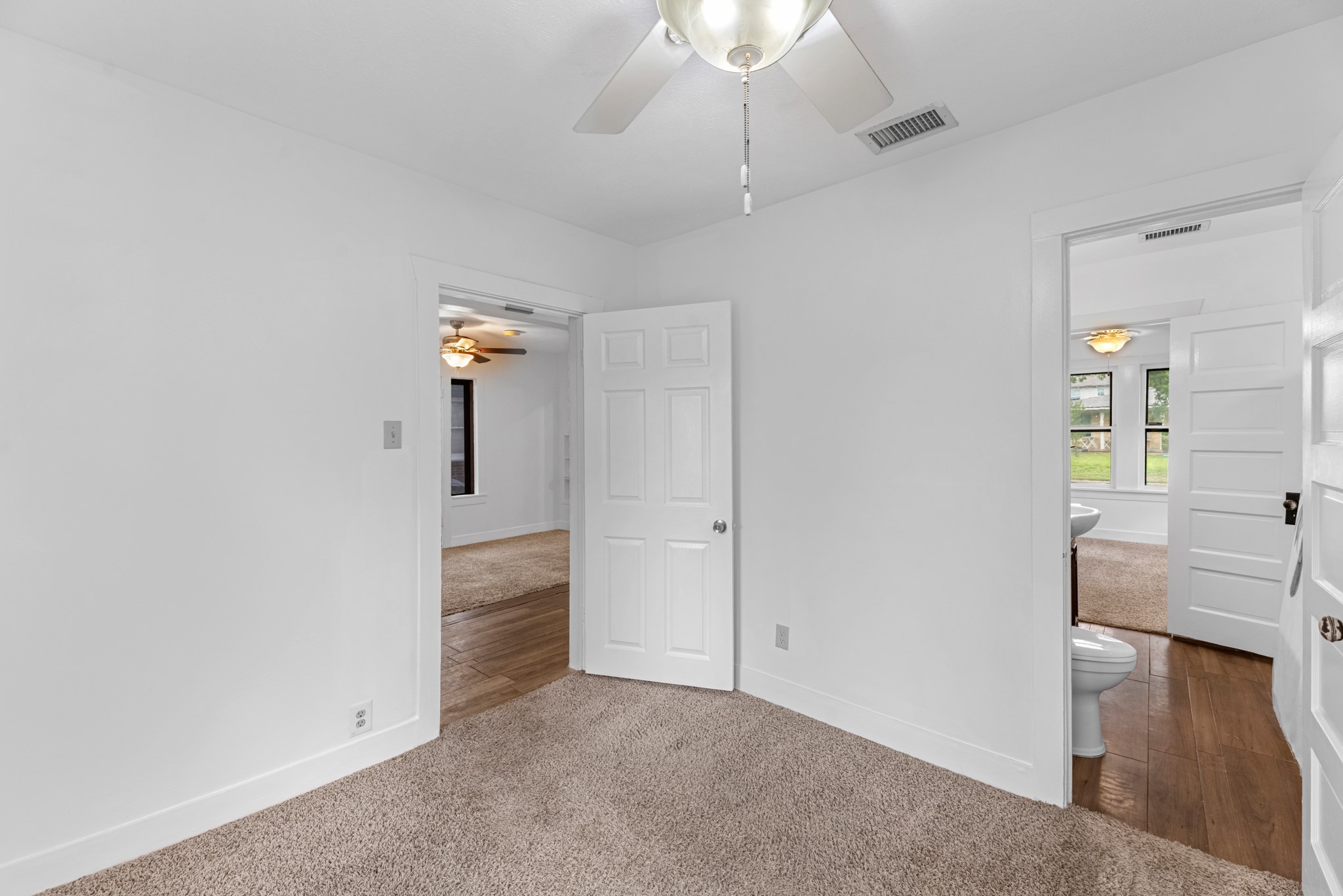 512 Gale Street Property Photo 19