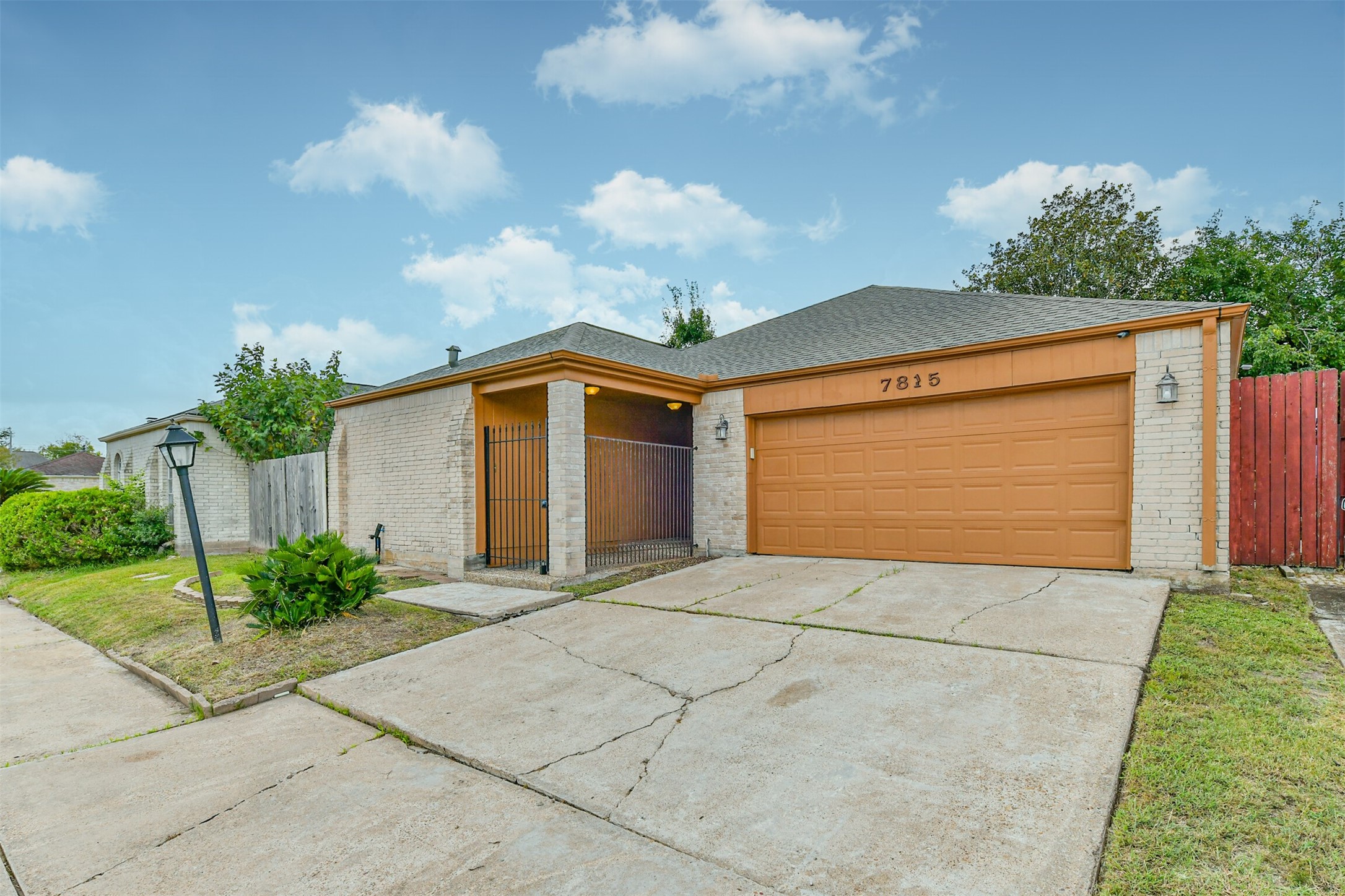 7815 Duffield Lane Property Photo 1