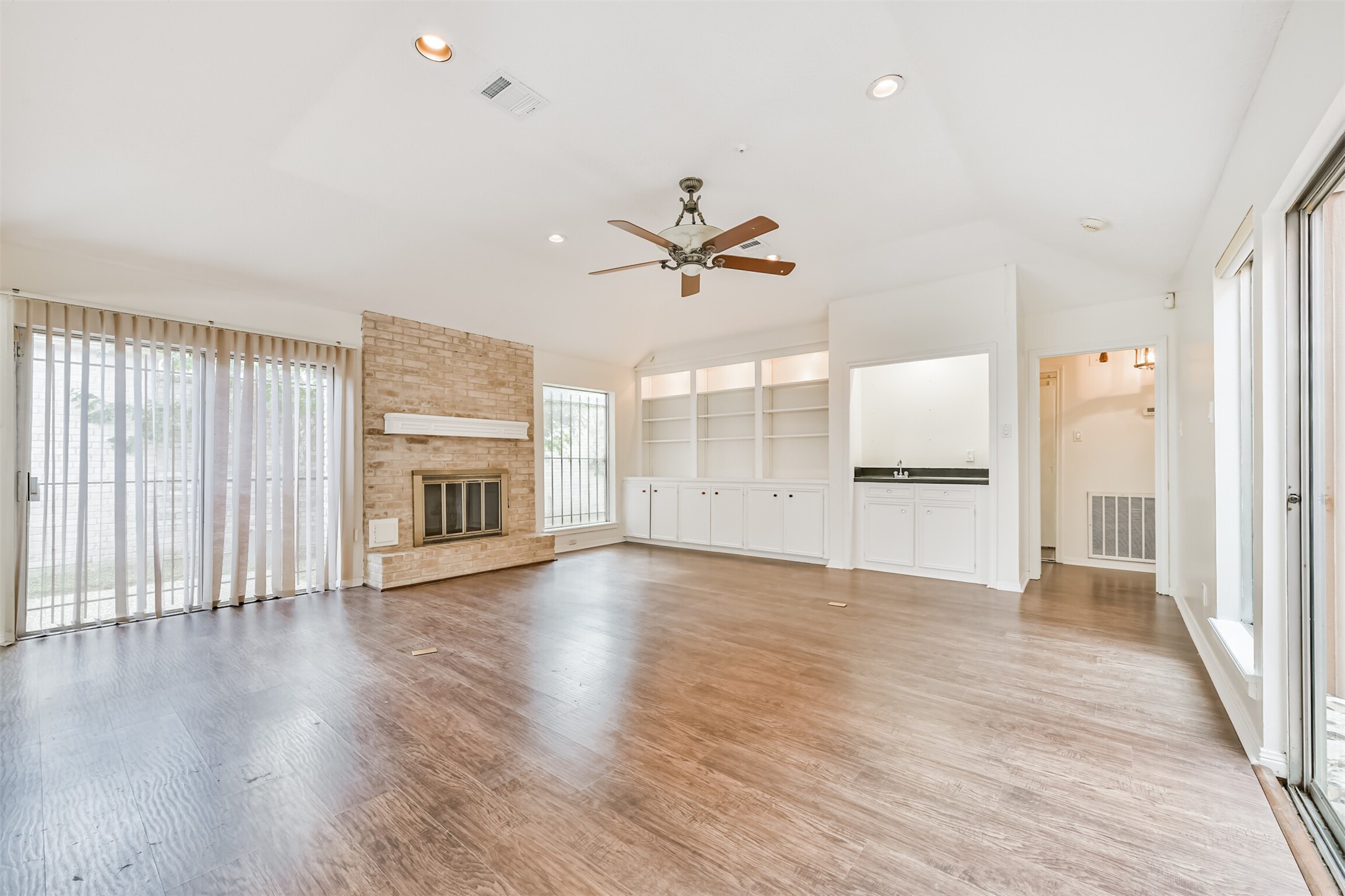 7815 Duffield Lane Property Photo 1