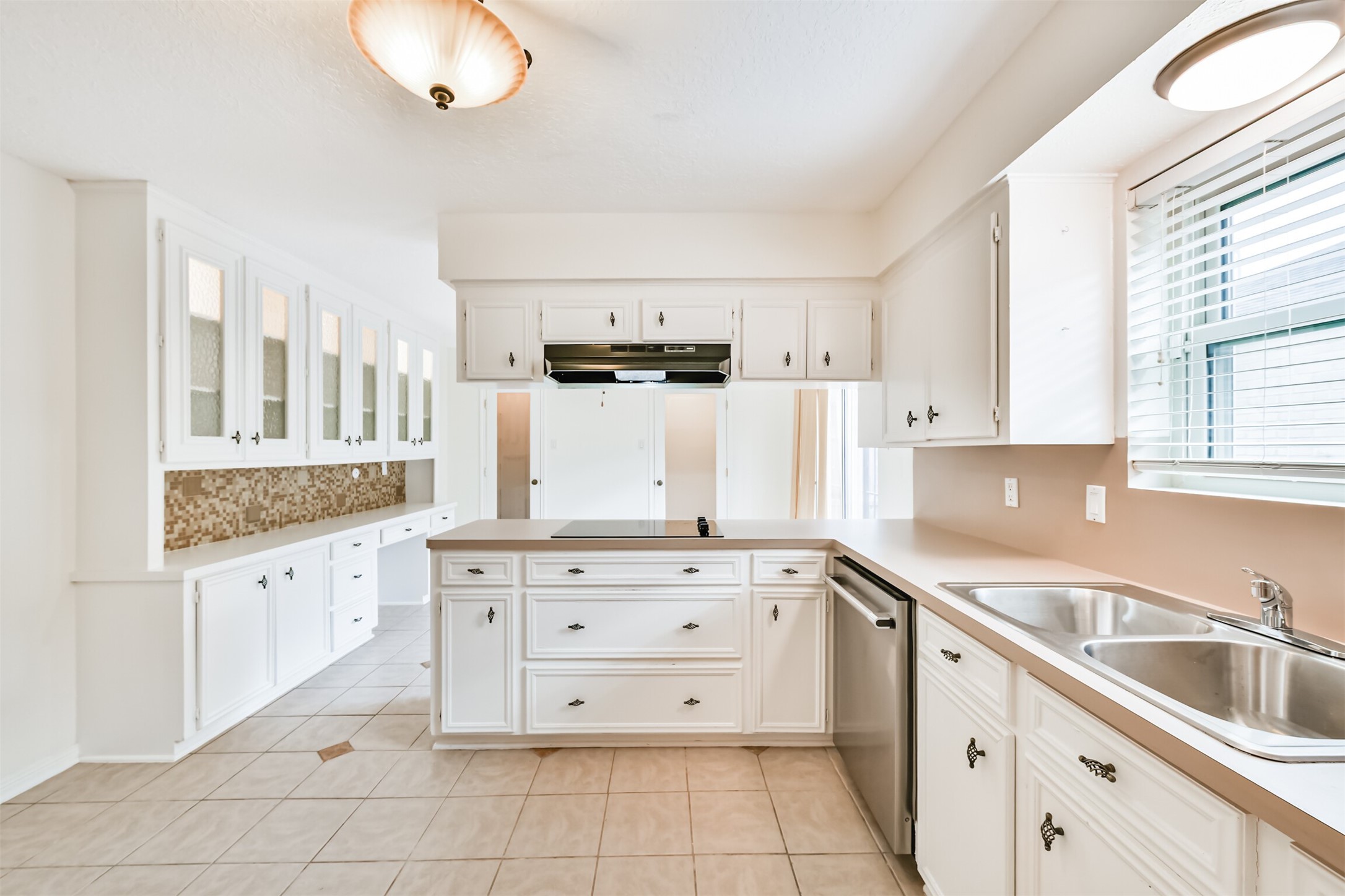 7815 Duffield Lane Property Photo 13
